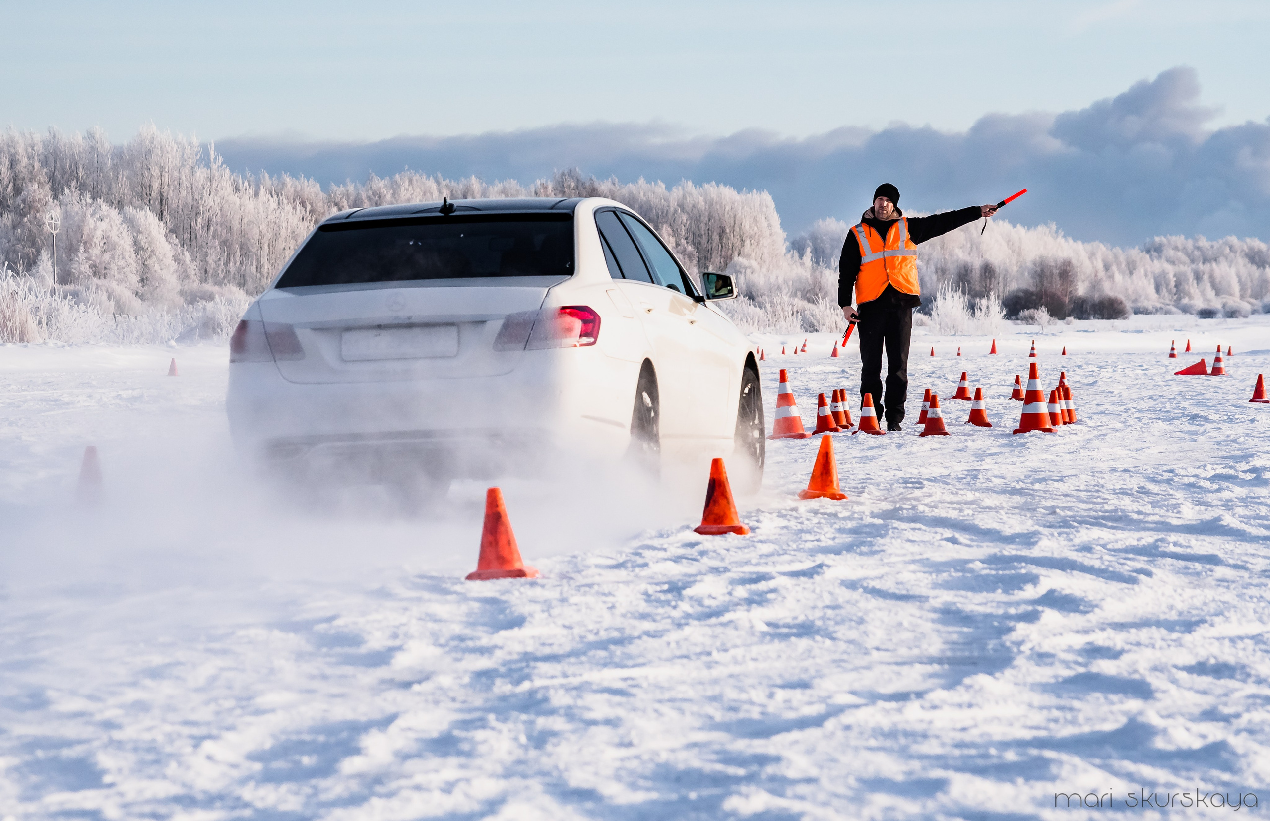 Контраварийная практика вождения автомобиля. Мотофотограф в Санкт-Петербурге Мария Скурская
