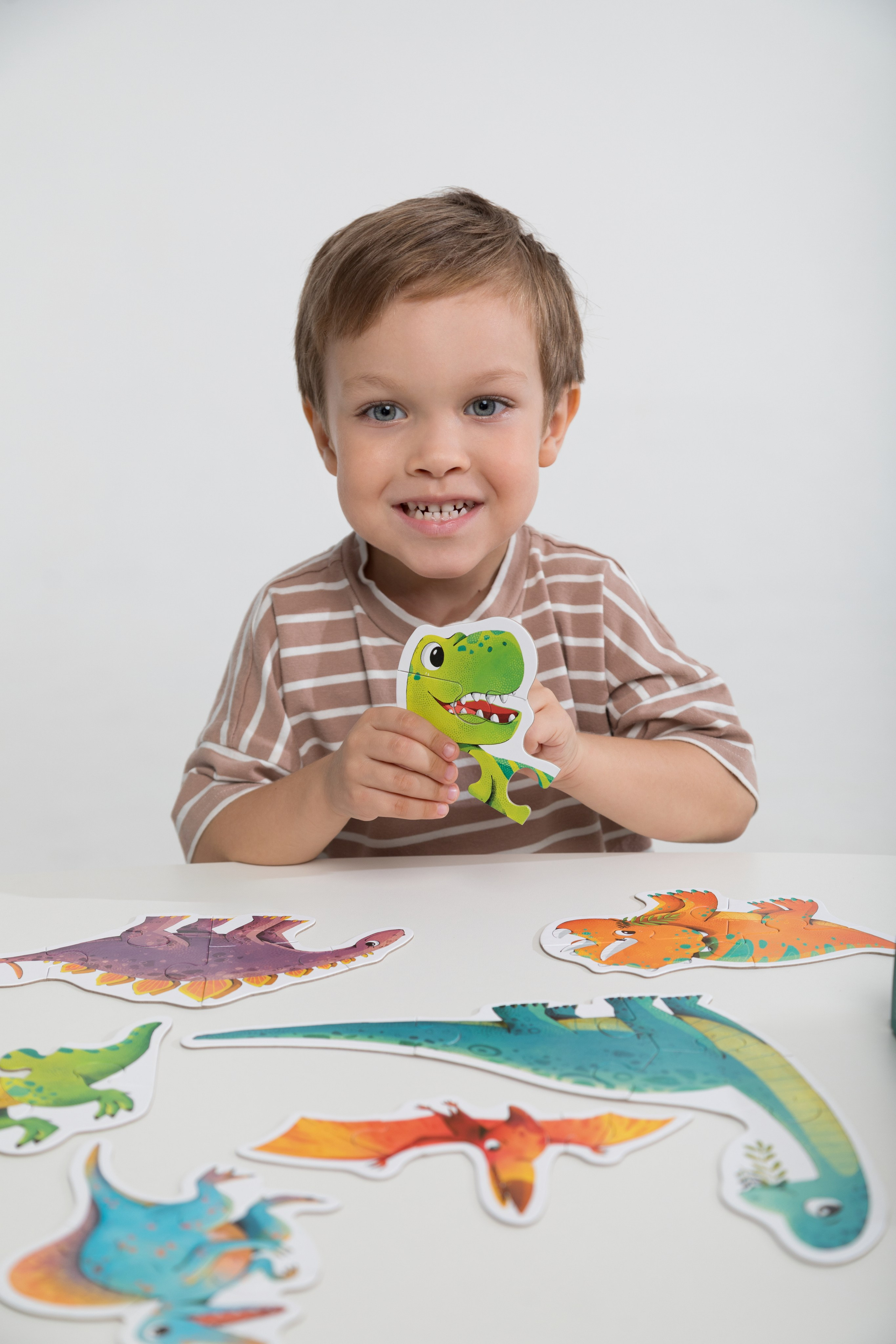 Каталожная съемка в циклораме для бренда детских товаров. Детский и контент фотограф Надя Волкова Санкт-Петербург