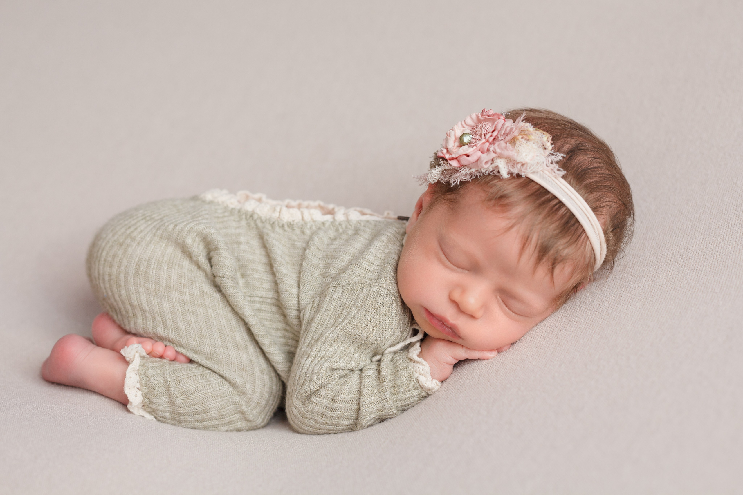 PH @newborn_flower. Retoucher Aleksmokh