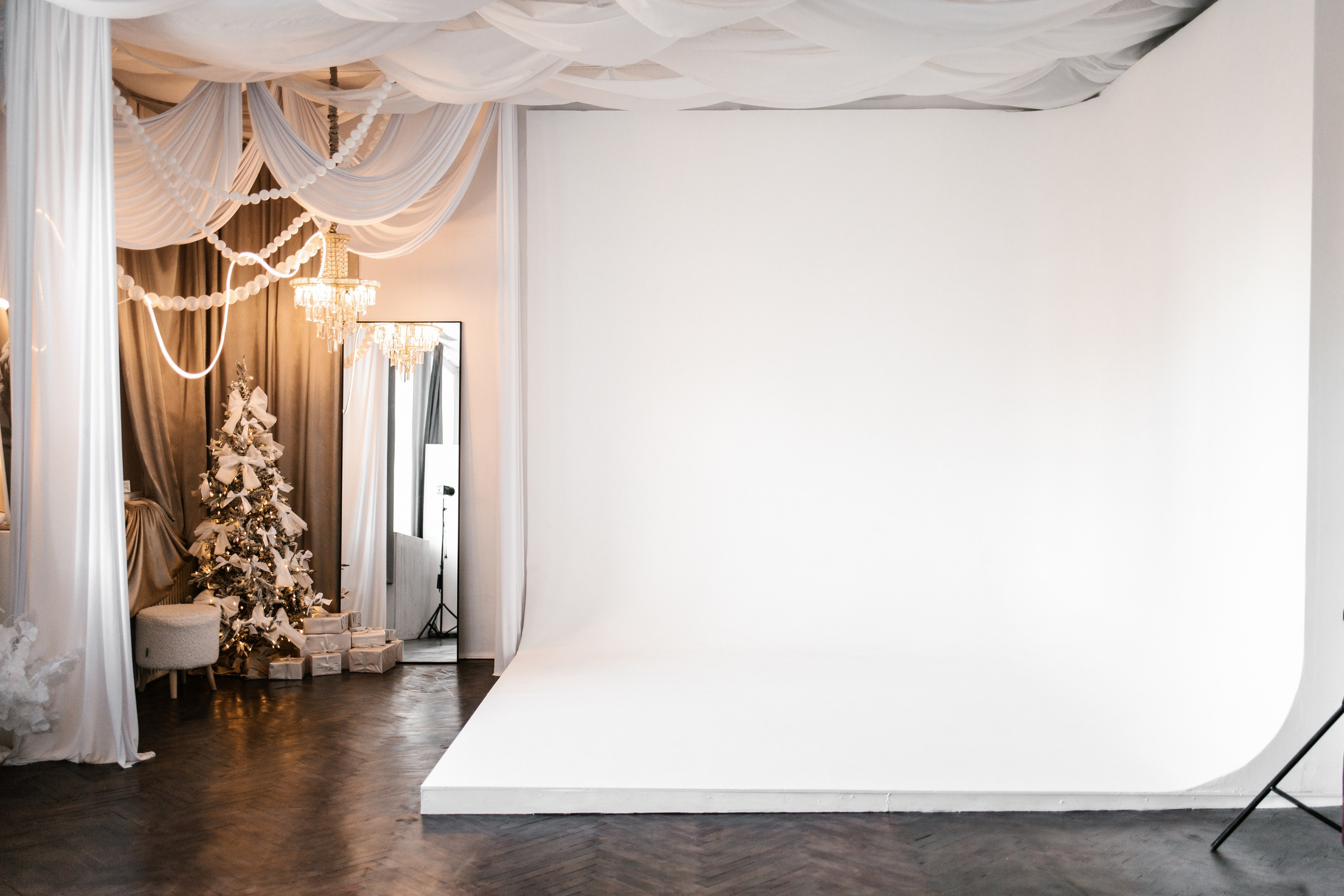 ИНТЕРЬЕР СТУДИИ. PLOMBIR PHOTOSTUDIO