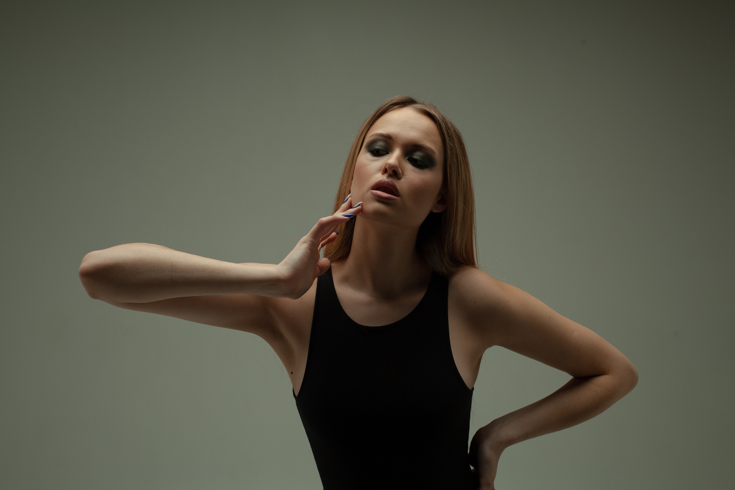 Илона в студии Модельные тесты. Портретный и семейный фотограф в Москве Владимир Крылаев