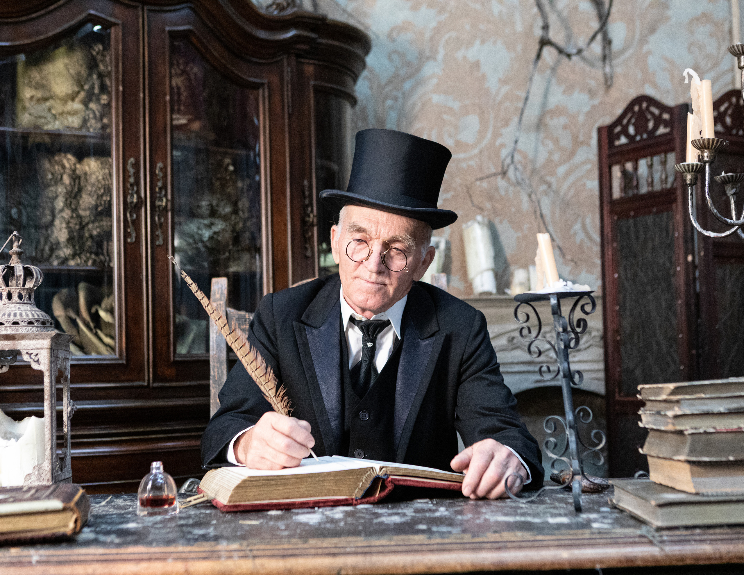 Граф, историческая фотография. Портретный и семейный фотограф в Москве Владимир Крылаев