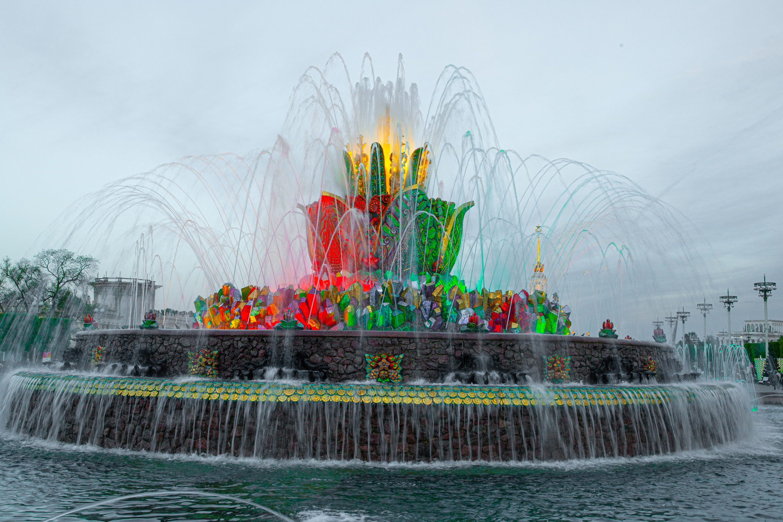 Love Story на улице, на природе. Портретный и семейный фотограф в Москве Владимир Крылаев