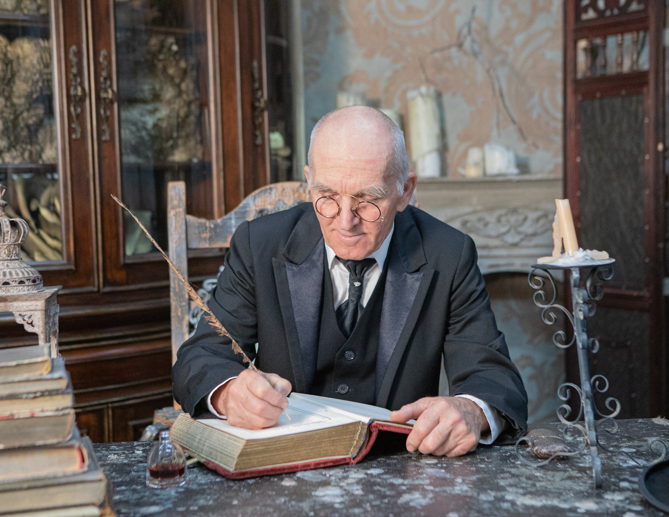 Граф, историческая фотография. Портретный и семейный фотограф в Москве Владимир Крылаев