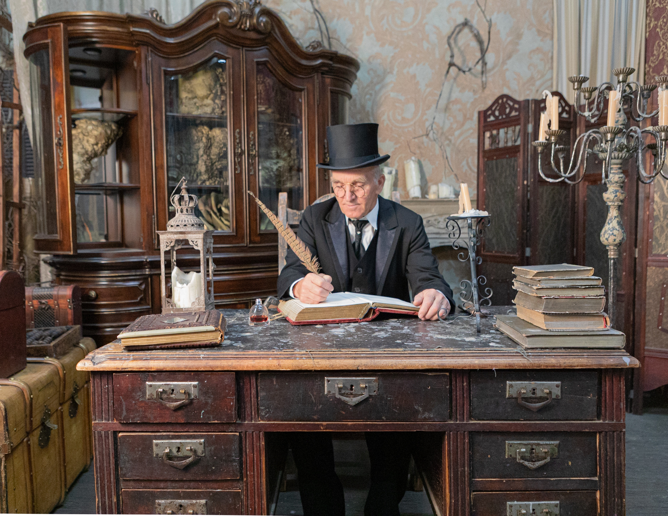 Граф, историческая фотография. Портретный и семейный фотограф в Москве Владимир Крылаев