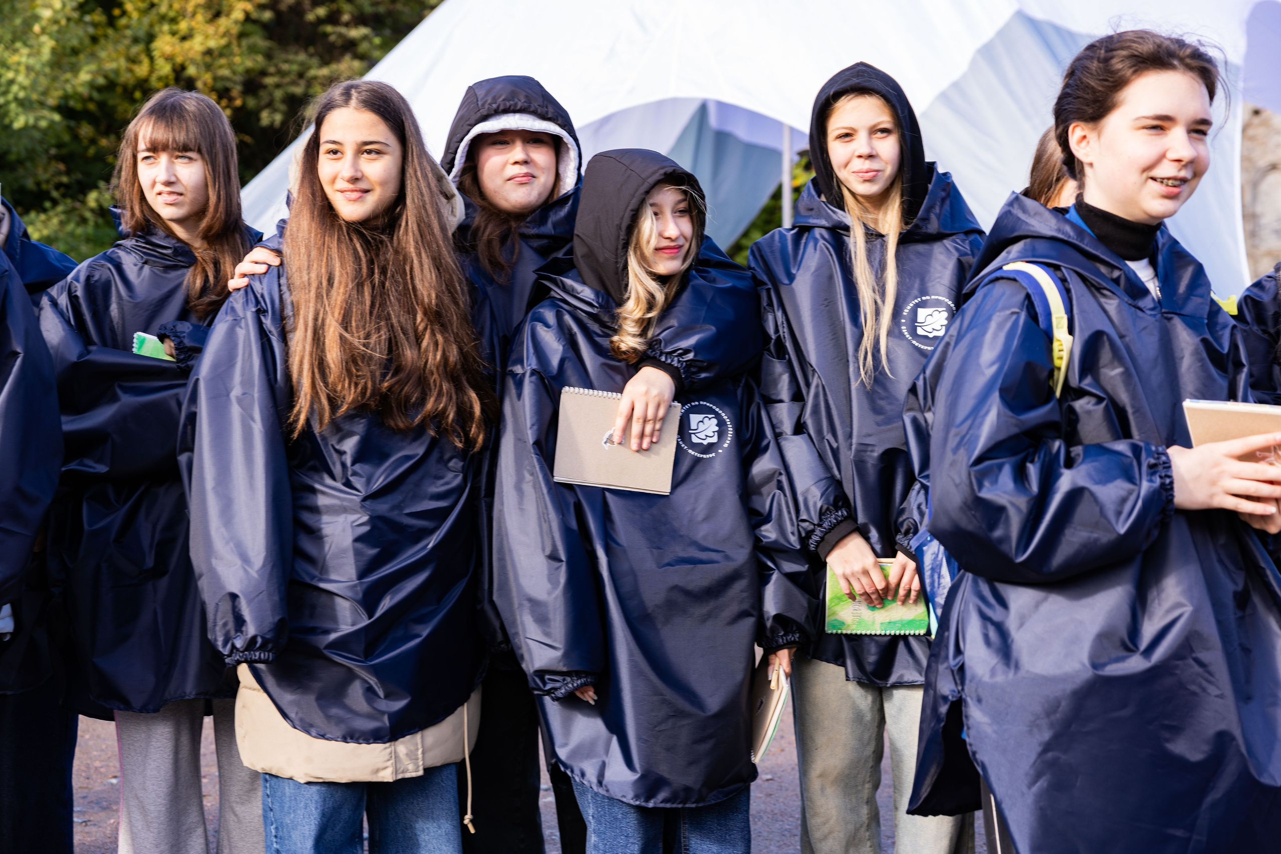 Зеленый пластик. Западный Котлин. Фотограф/видеограф в Санкт-Петербурге Динара Гольдина