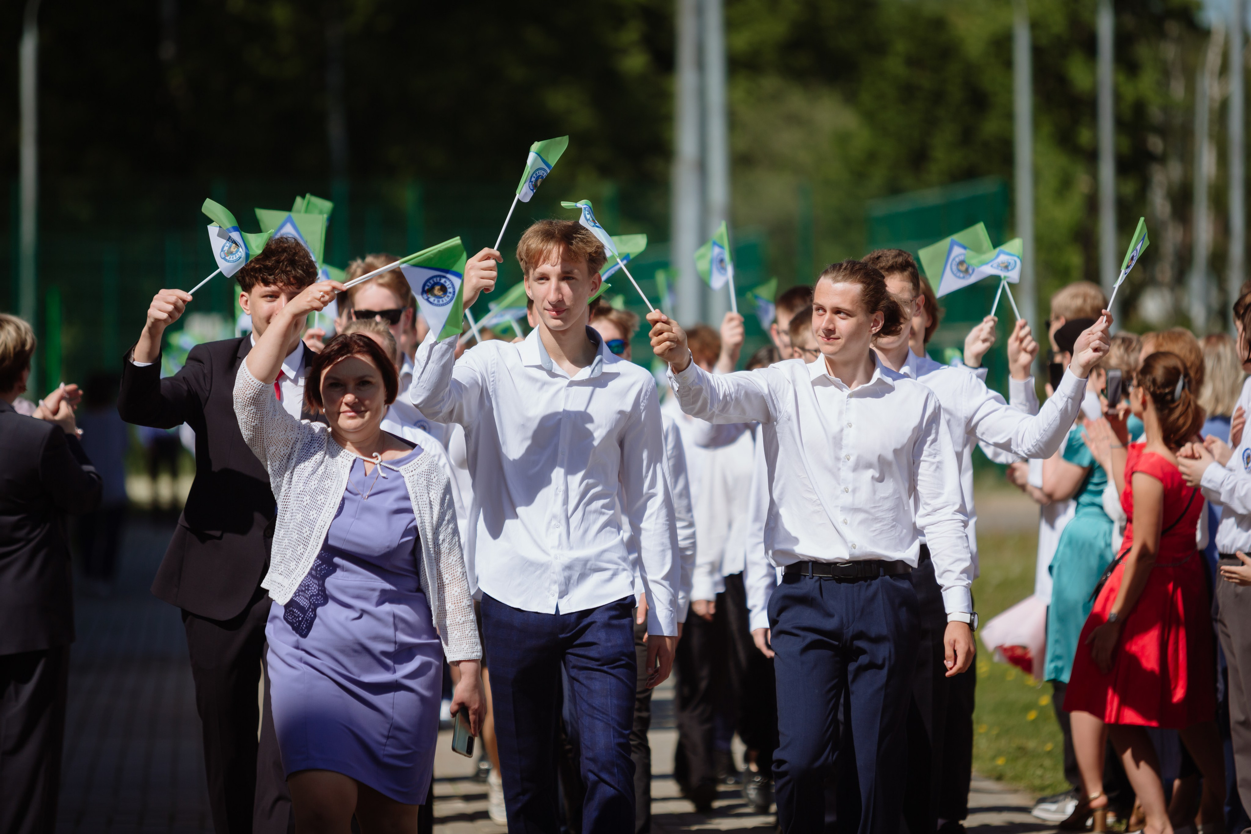 Последний звонок 2024 (2 часа фотосъемки). Профессиональный фотограф Надежда Антонова