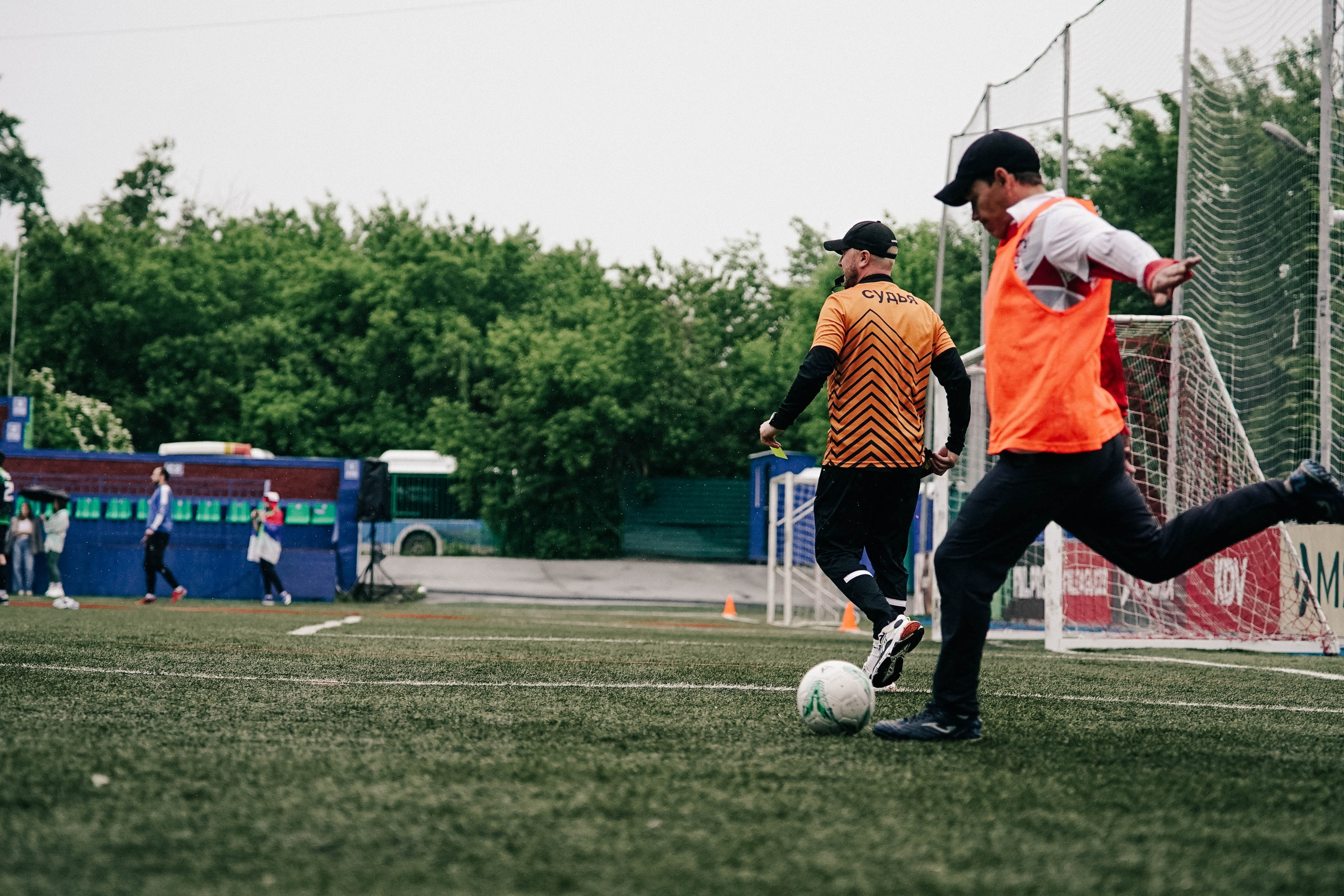 SPORT SHOOTS. Awes fram