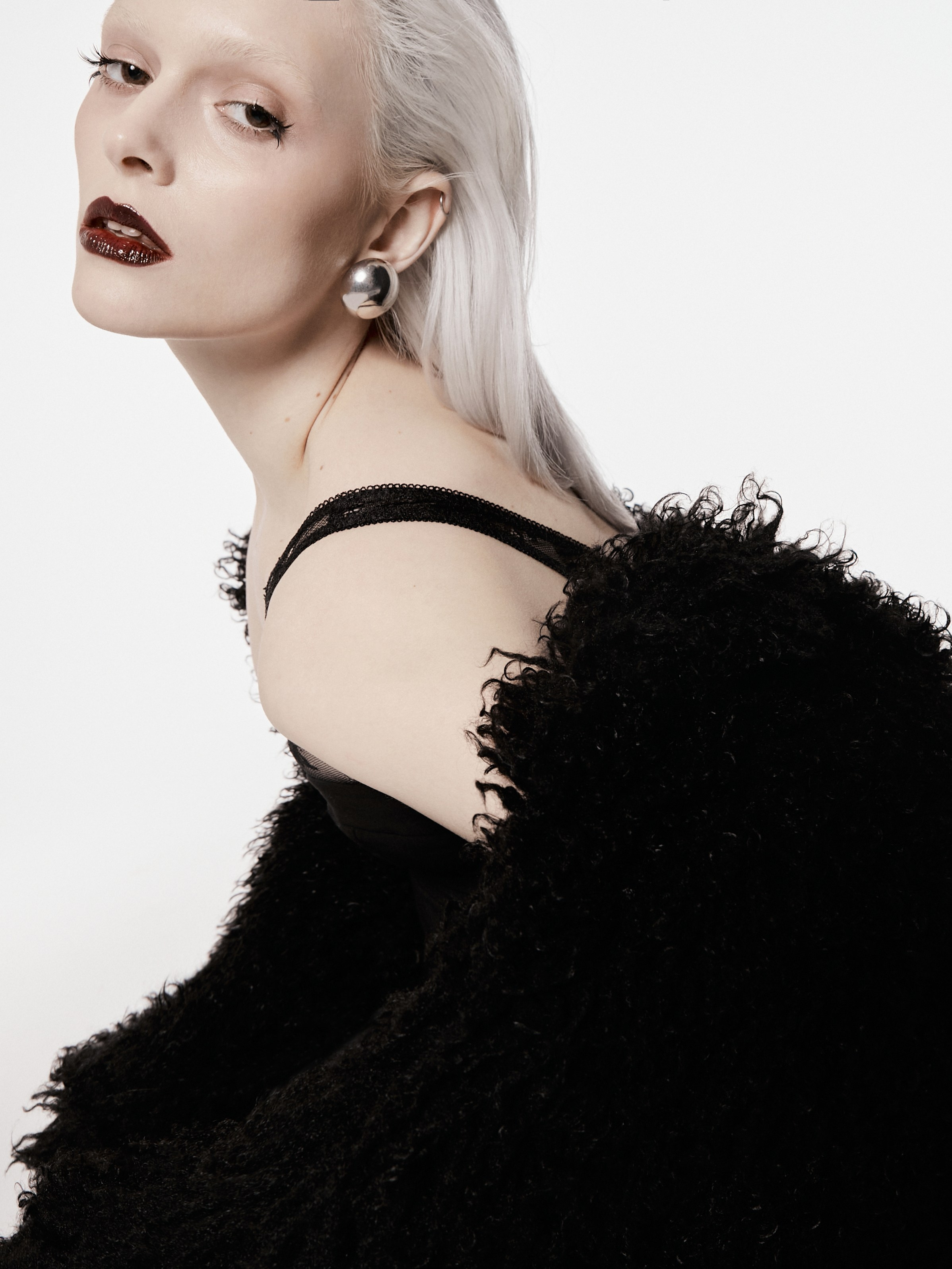 Alyona — tests. Фотограф для брендов в Москве, noircreate