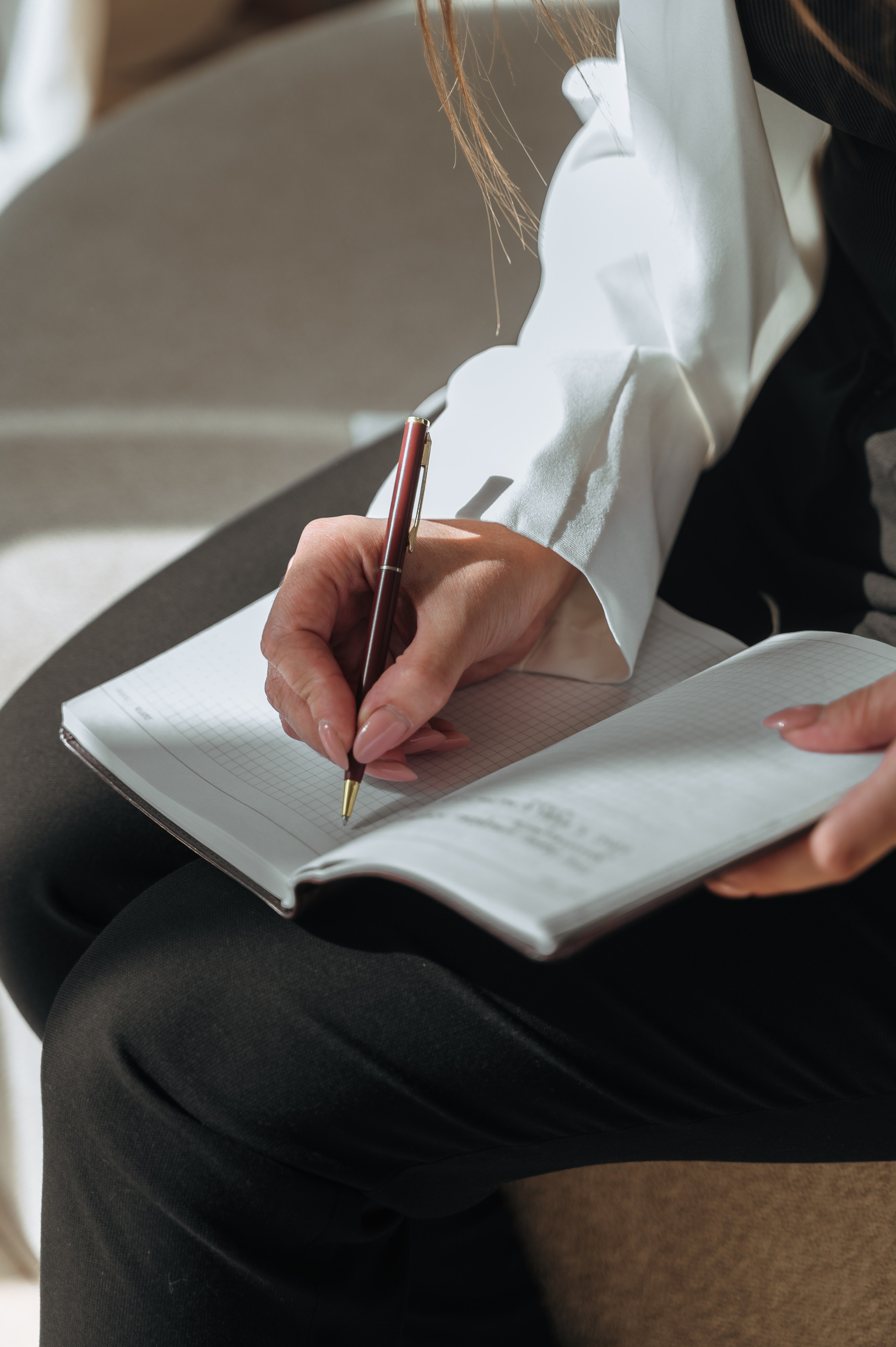 Надя — мастер по перманентному макияжу. Портретный и семейный фотограф в Екатеринбурге Мария Чахеева