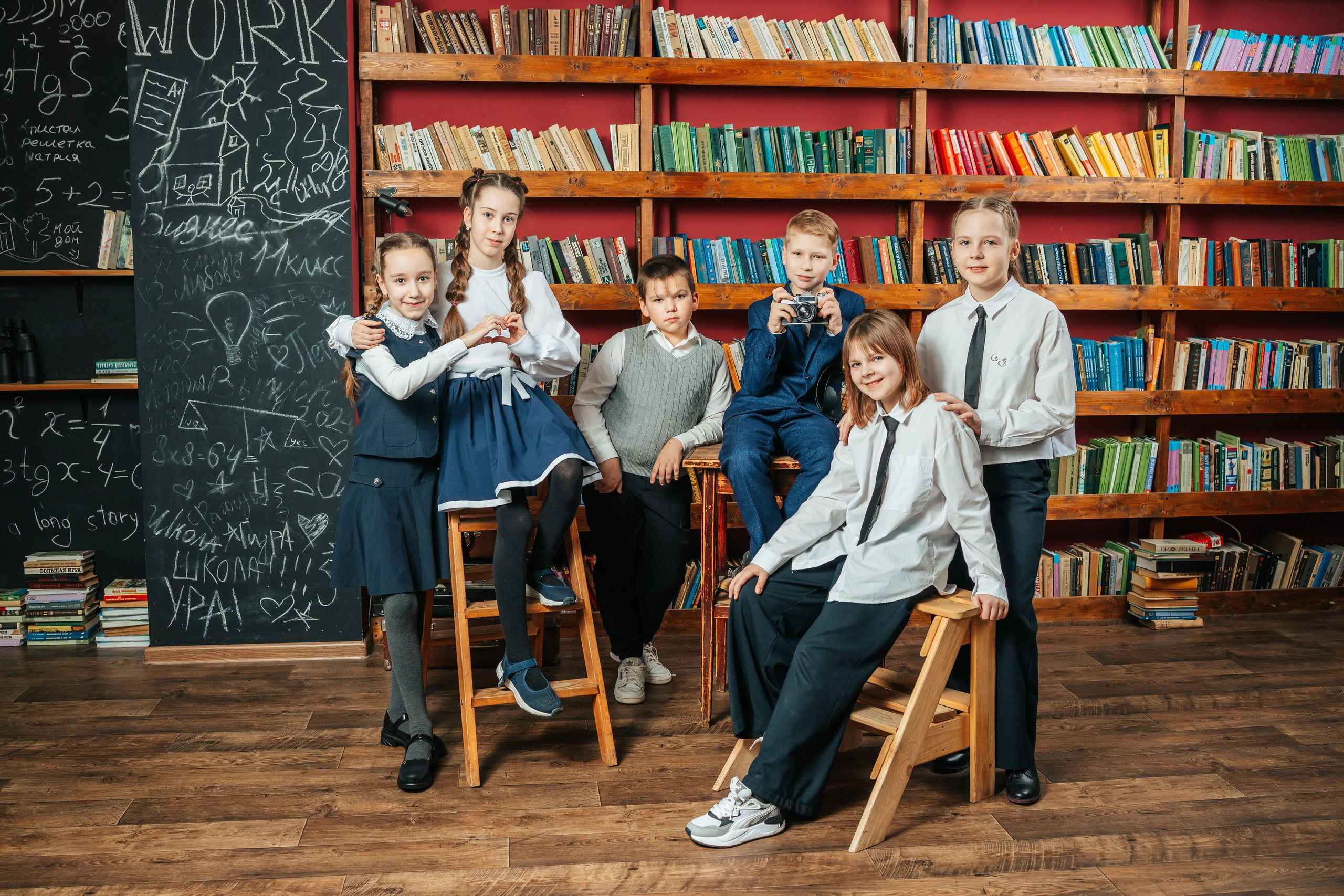 4 класс. Студия школьной фотографии в Твери. Выпускные альбомы в Твери