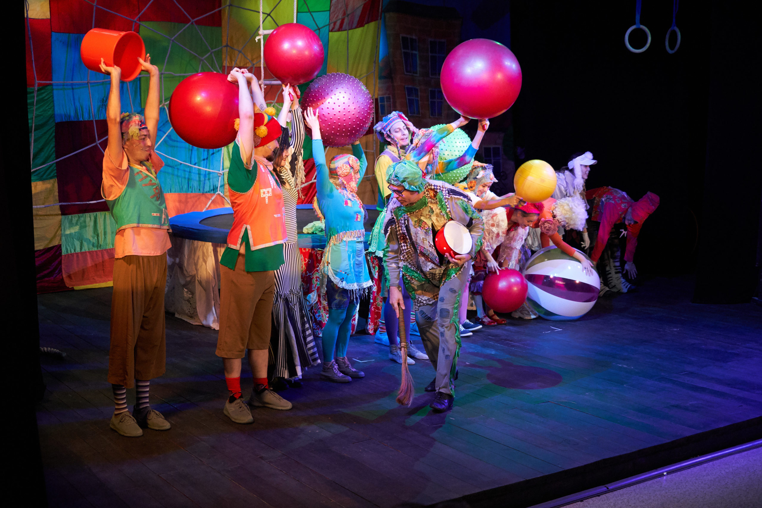 «Ну, Волк, погоди!» (Театр на высоте / Шалом). Фотограф Евгения Турушева