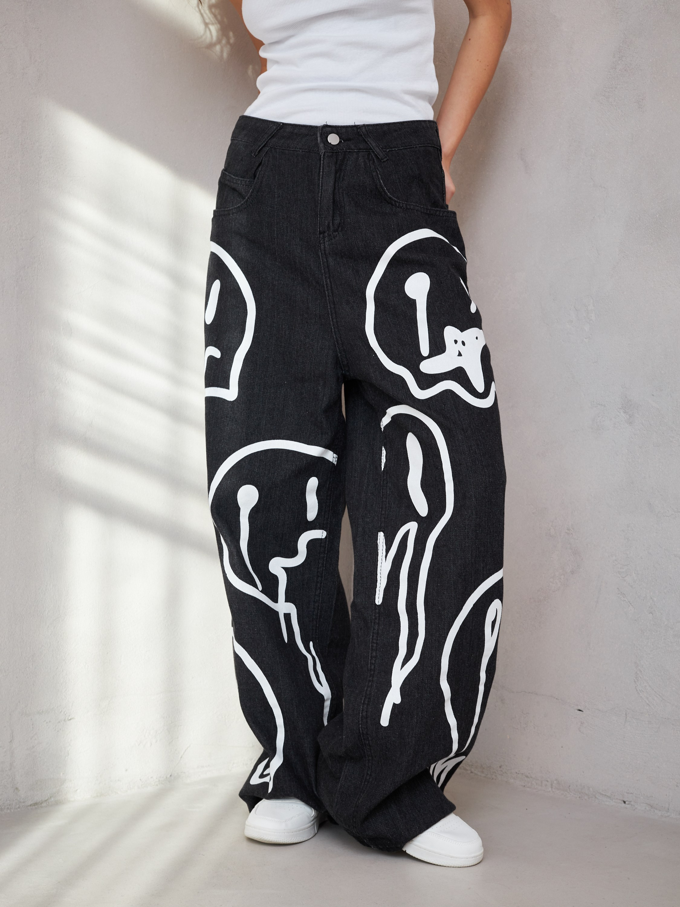 Фотосъемка джинсов Екатеринбург Wildberries ВБ Ozon Озон фотосессия одежды Екб заказать цена фотосъемка товара WB деним карточки товара. Фотограф Екатеринбург Анастасия Жерновская | Маркетплейсы и нейрофото