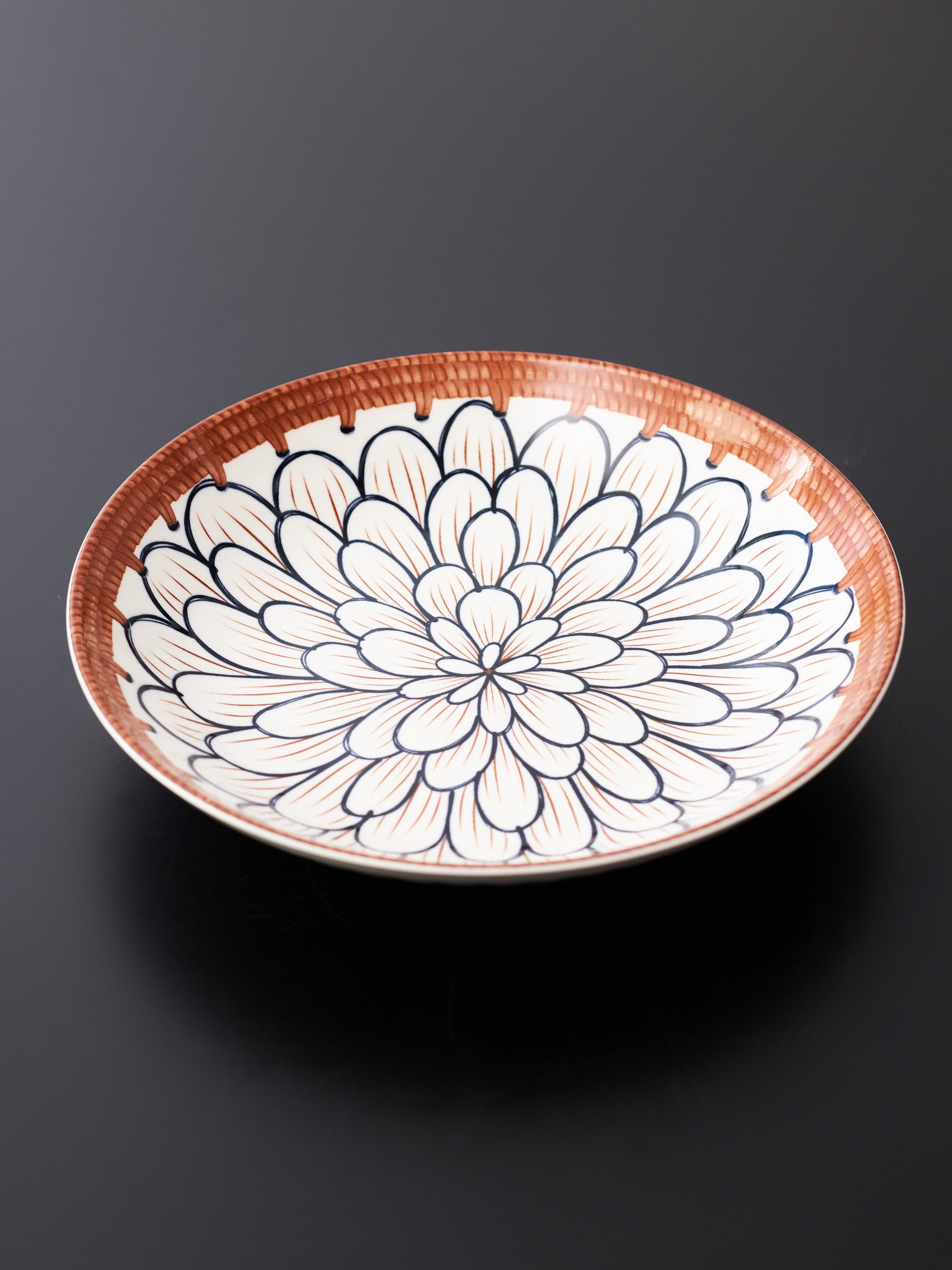 Фотосъемка посуды термосов Екатеринбург товары для кухни Wildberries ВБ Ozon предметка Екб заказать цена. Фотограф Екатеринбург Анастасия Жерновская | Маркетплейсы и нейрофото