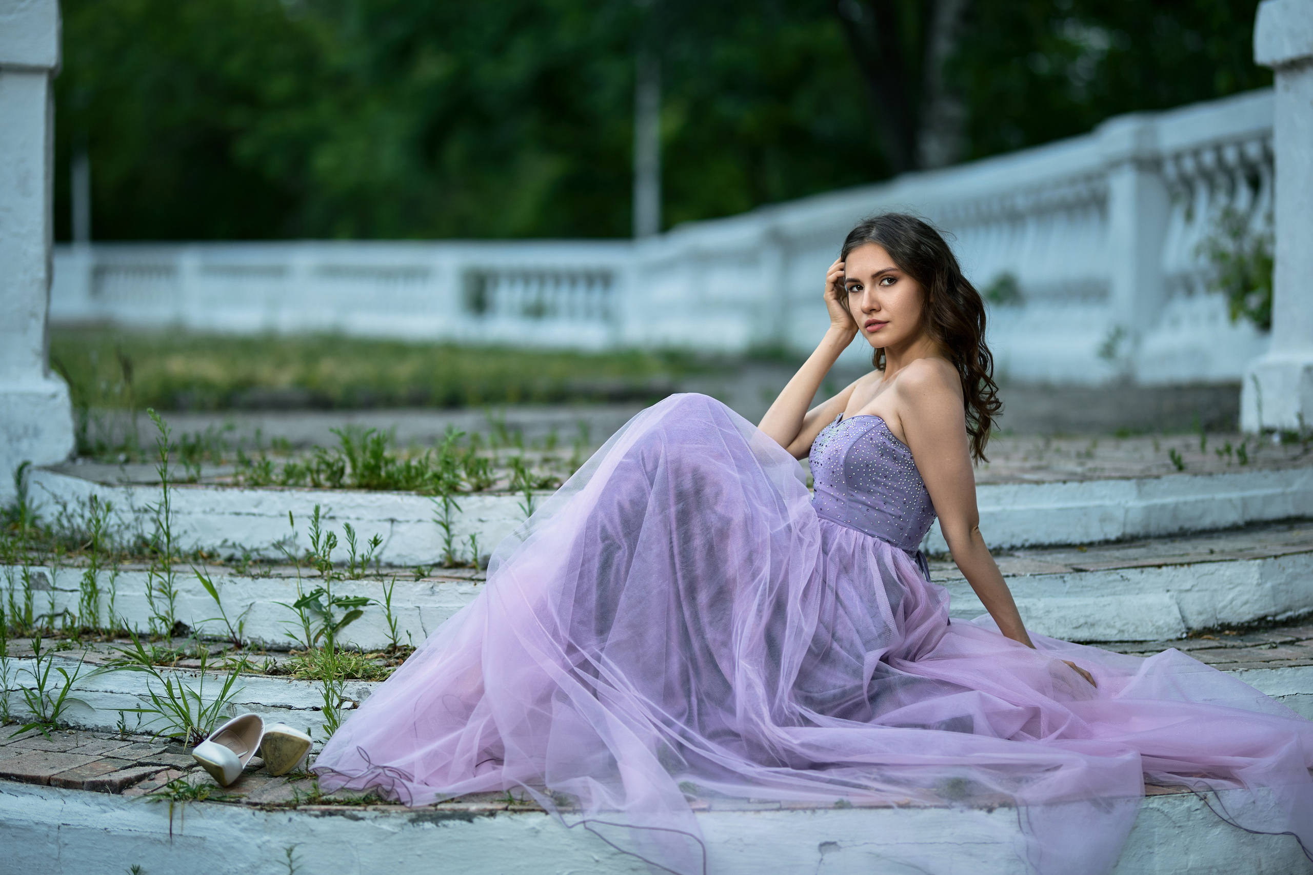 Прогулочная фотосессия в бальных и винтажных платьях. Чувашия, Чебоксары. Владимир Суздалов (ProMaXe) — Портретный фотограф, тематические фотосессии в Чебоксарах