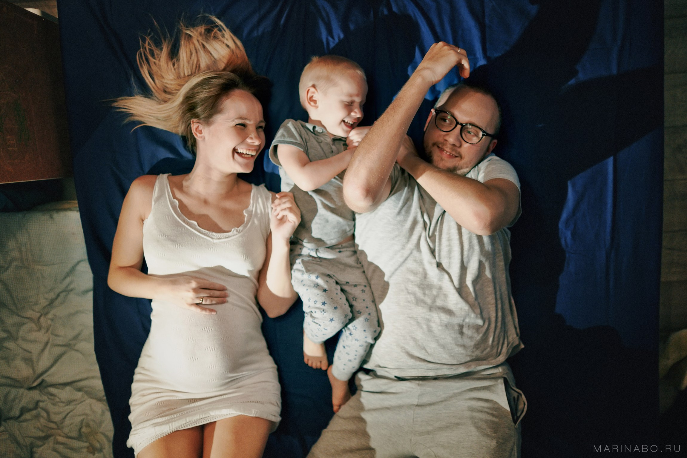 В гостях, новогодняя, домашняя фотосъемка в Санкт-Петербурге. Семейный Lifestyle фотограф в Санкт-Петербурге Марина Бокшицкая