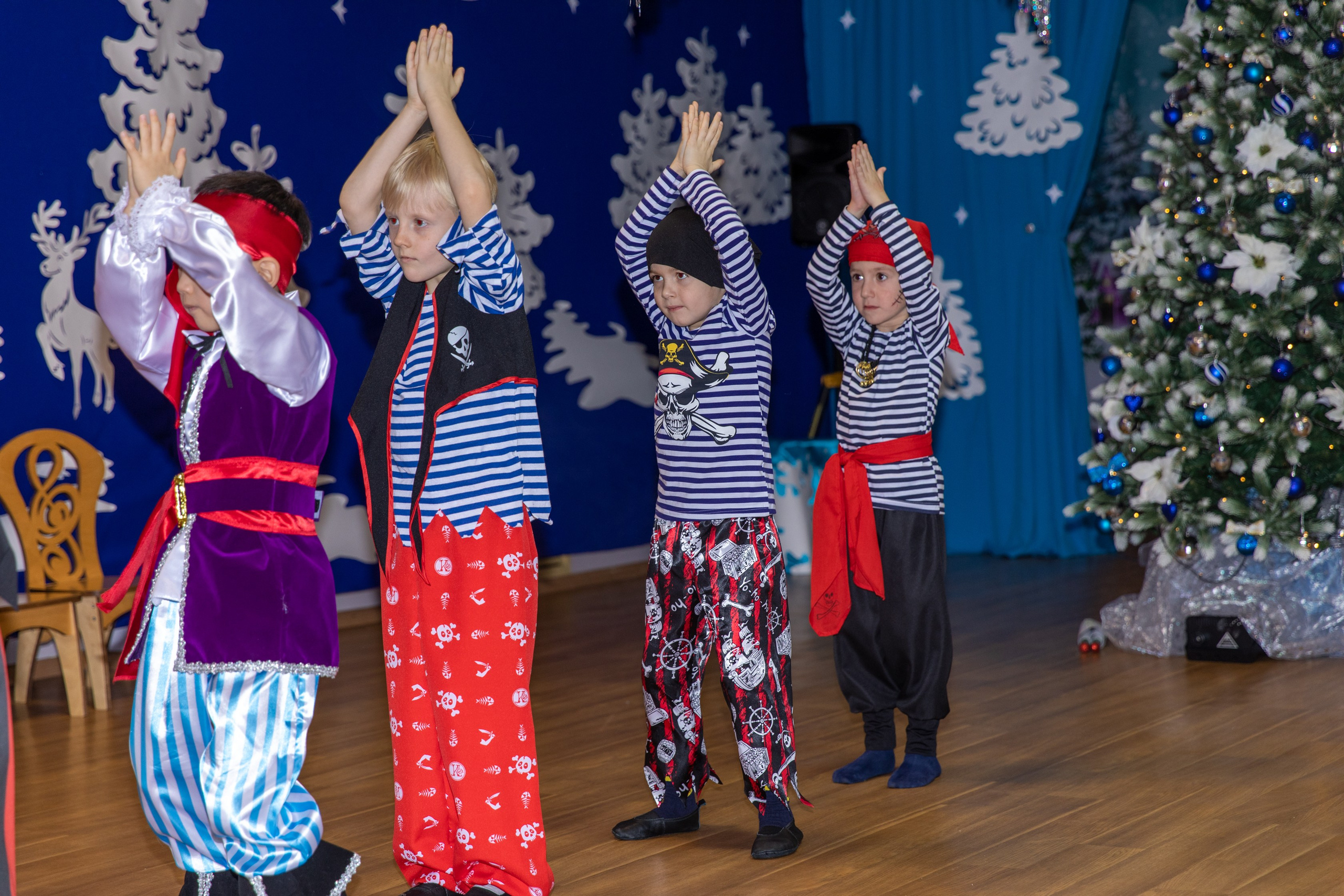 Новый год Незабудка 2024. Школьный и детский фотограф в Южно-Сахалинске Анастасия Лескова