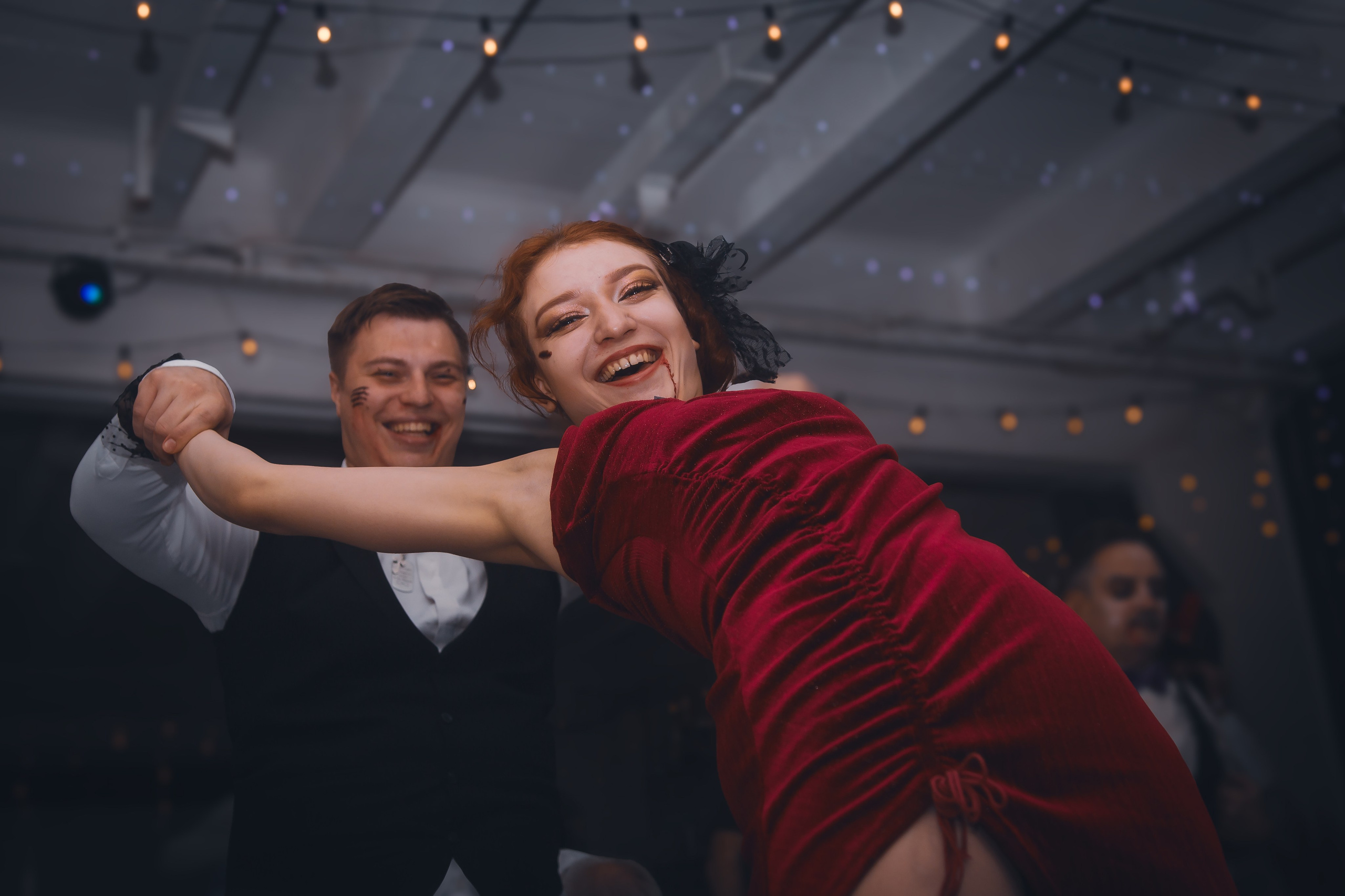 Dance vafe вечеринка halloween