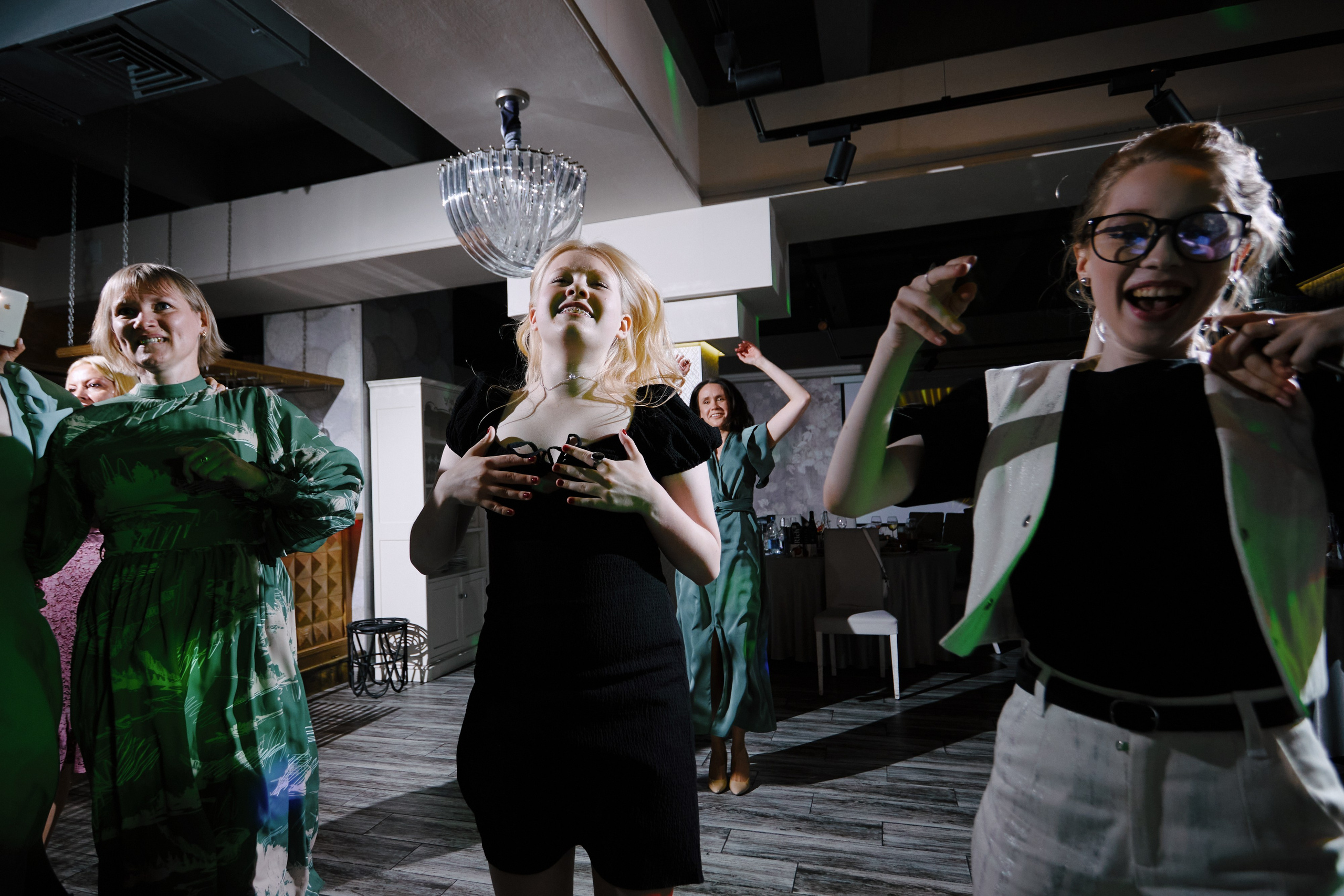 Выпускной 11кл. Портретный и свадебный фотограф в Екатеринбурге Владимир ЛузинЛузин