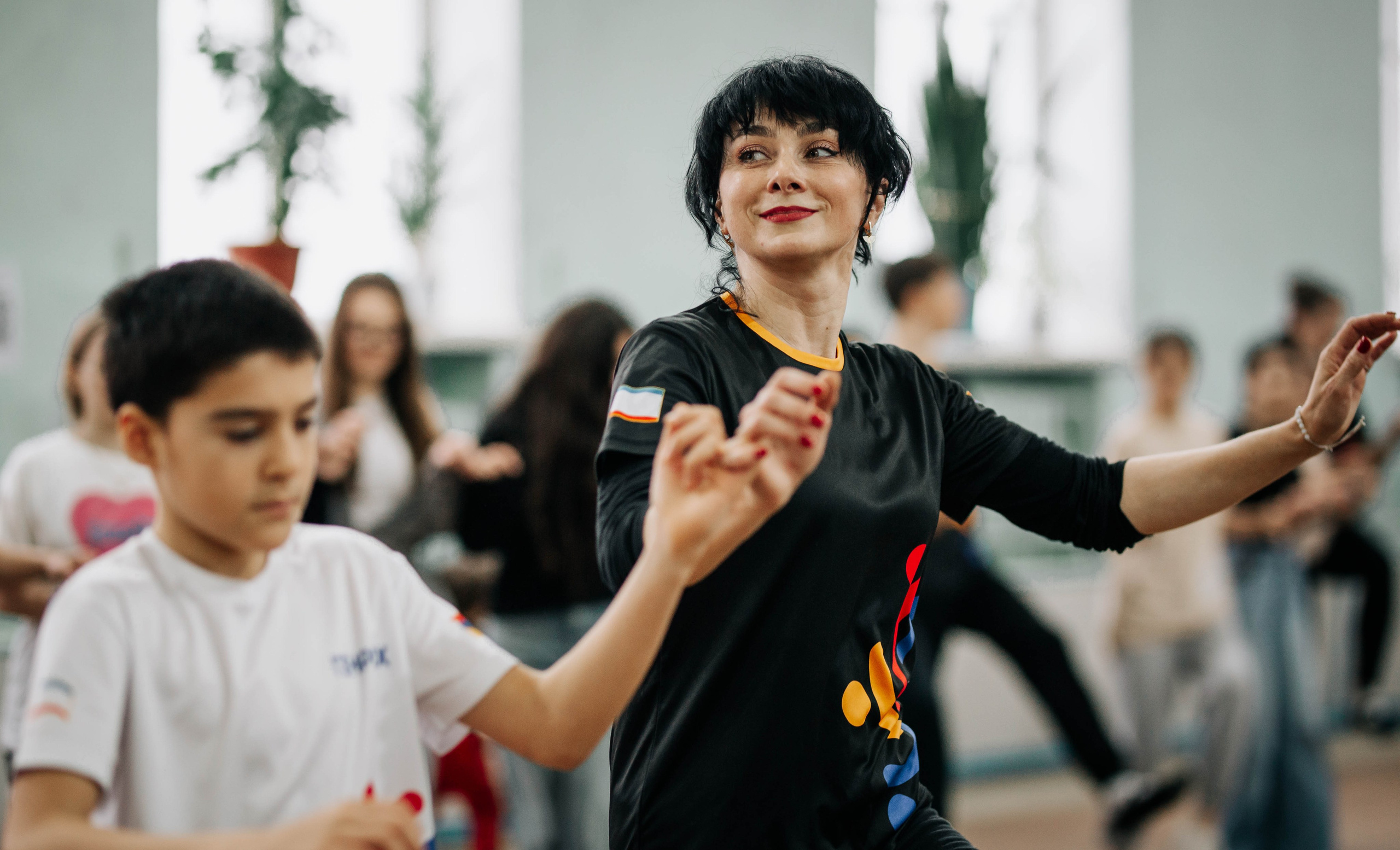 Тренинг танцевального коллектива армянского танца «Единство». Фотограф в Крыму