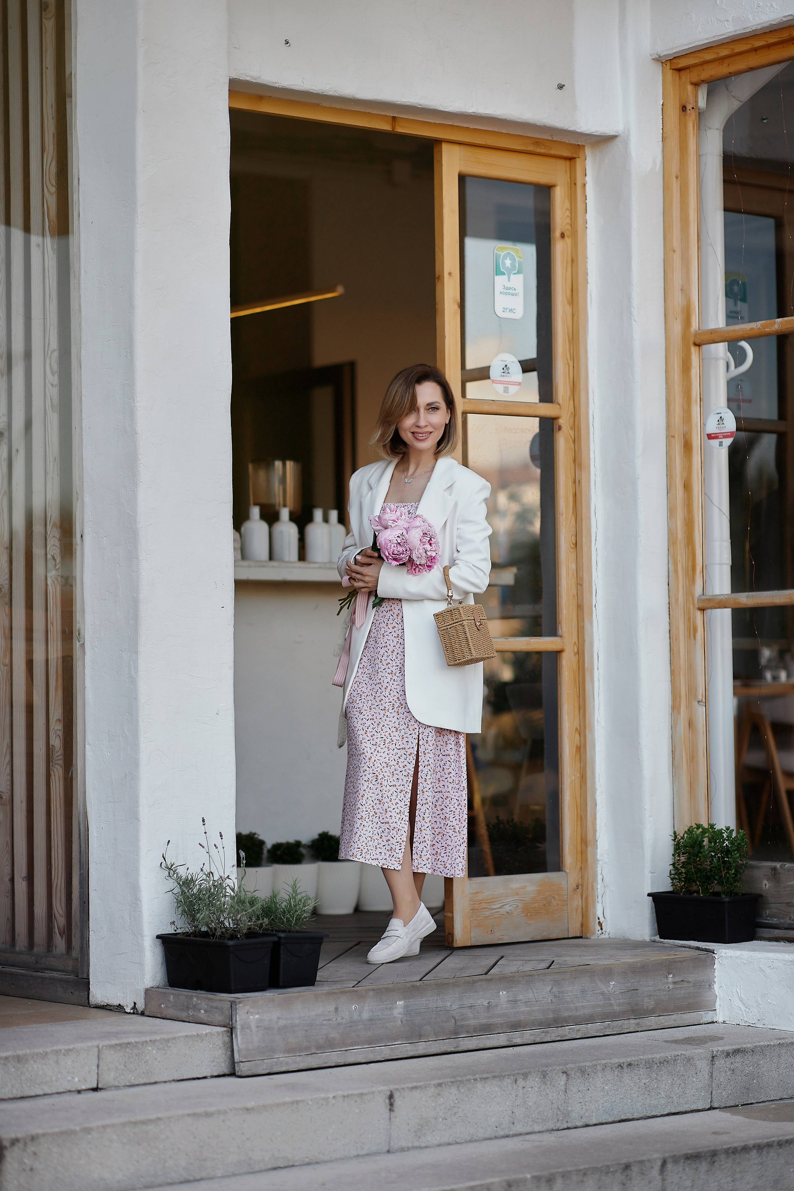 Фотосессия Анны Гребцовой ресторан Айвазовский. Свадебный и семейный фотограф в Сочи-Красной поляне Ларионова Анна