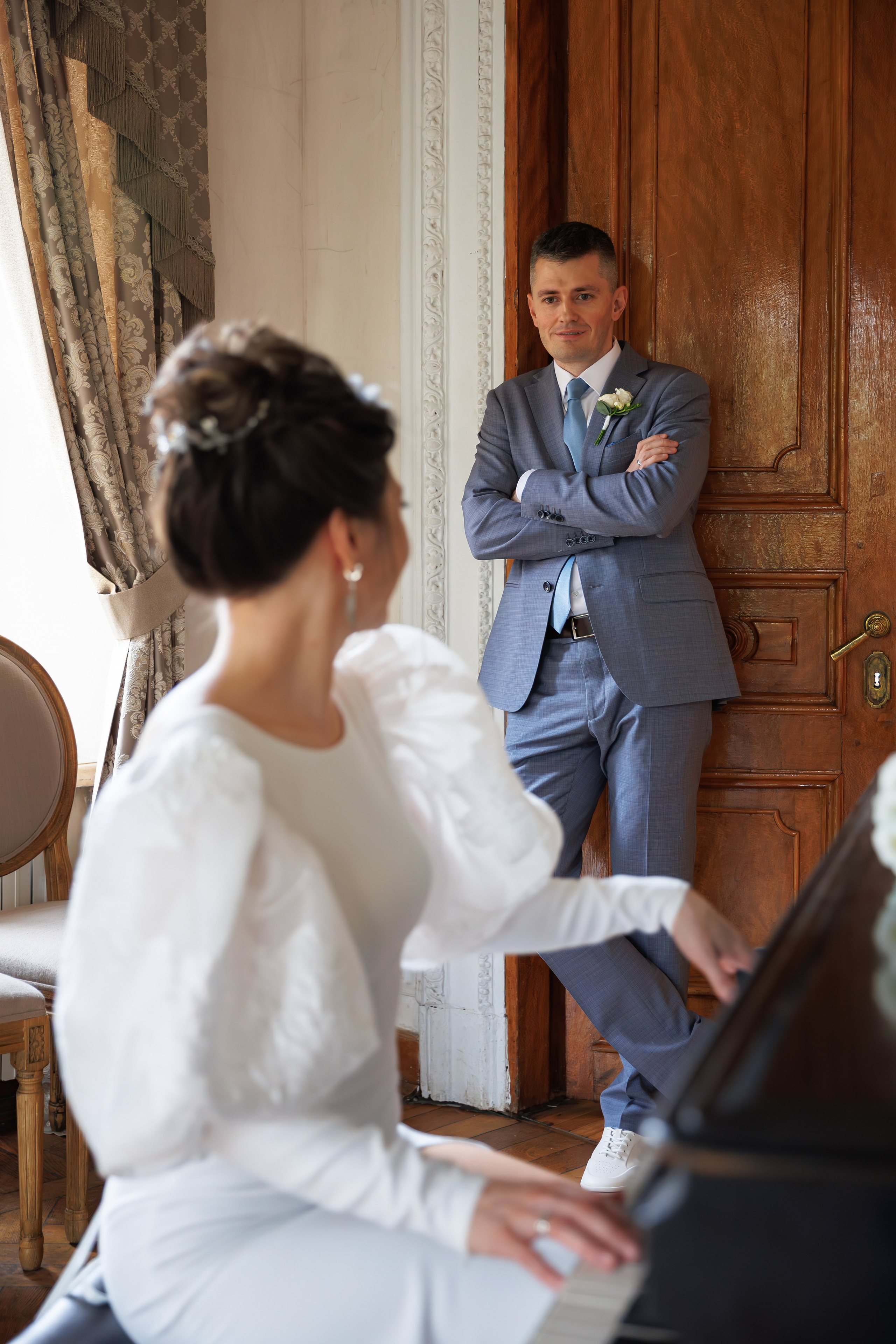 Свадебная фотосессия в библиотеке читальне им Пушкина. Свадебный фотограф Москва и МО Сергей Киржаев