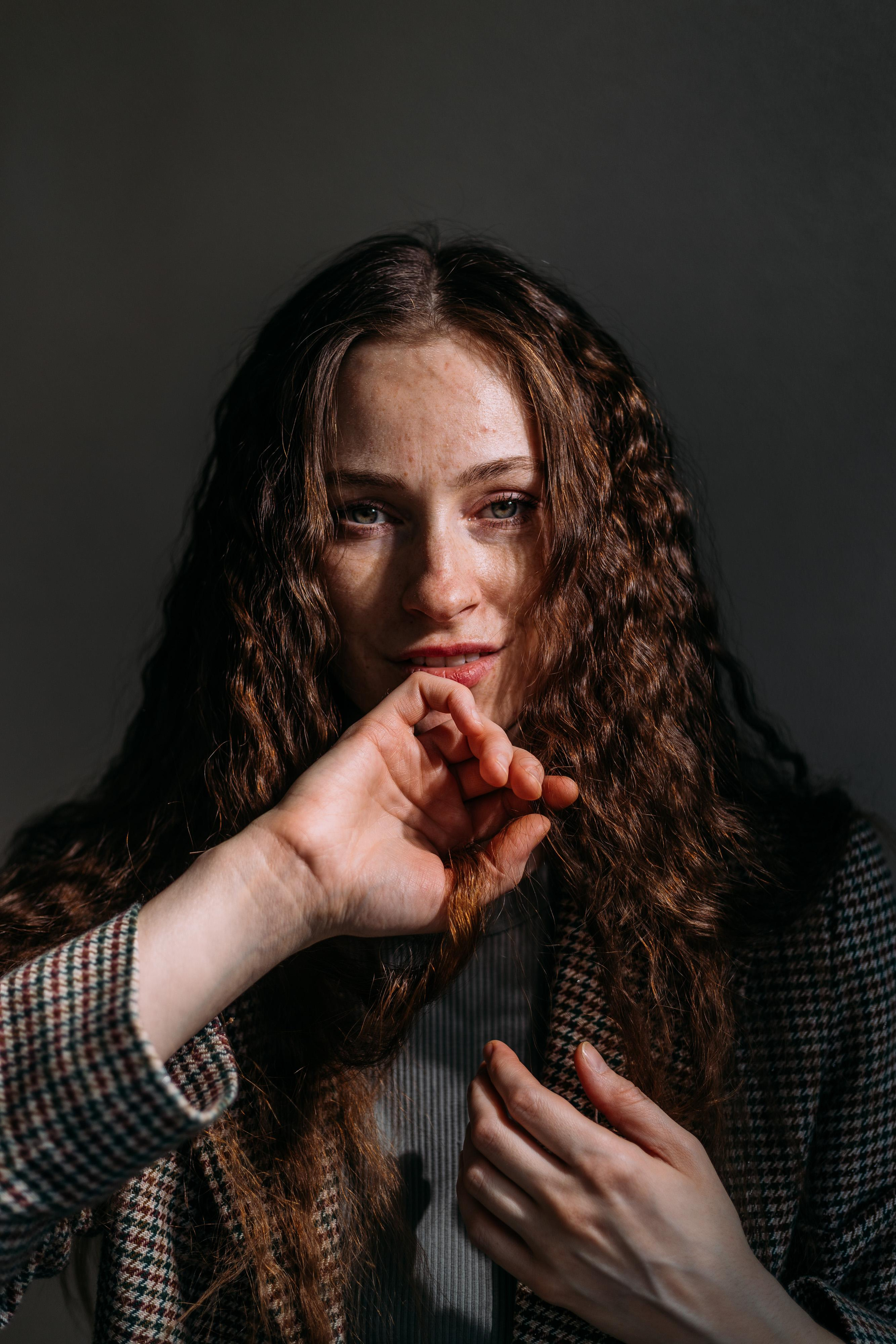 Даниэль и фонарь. Главная