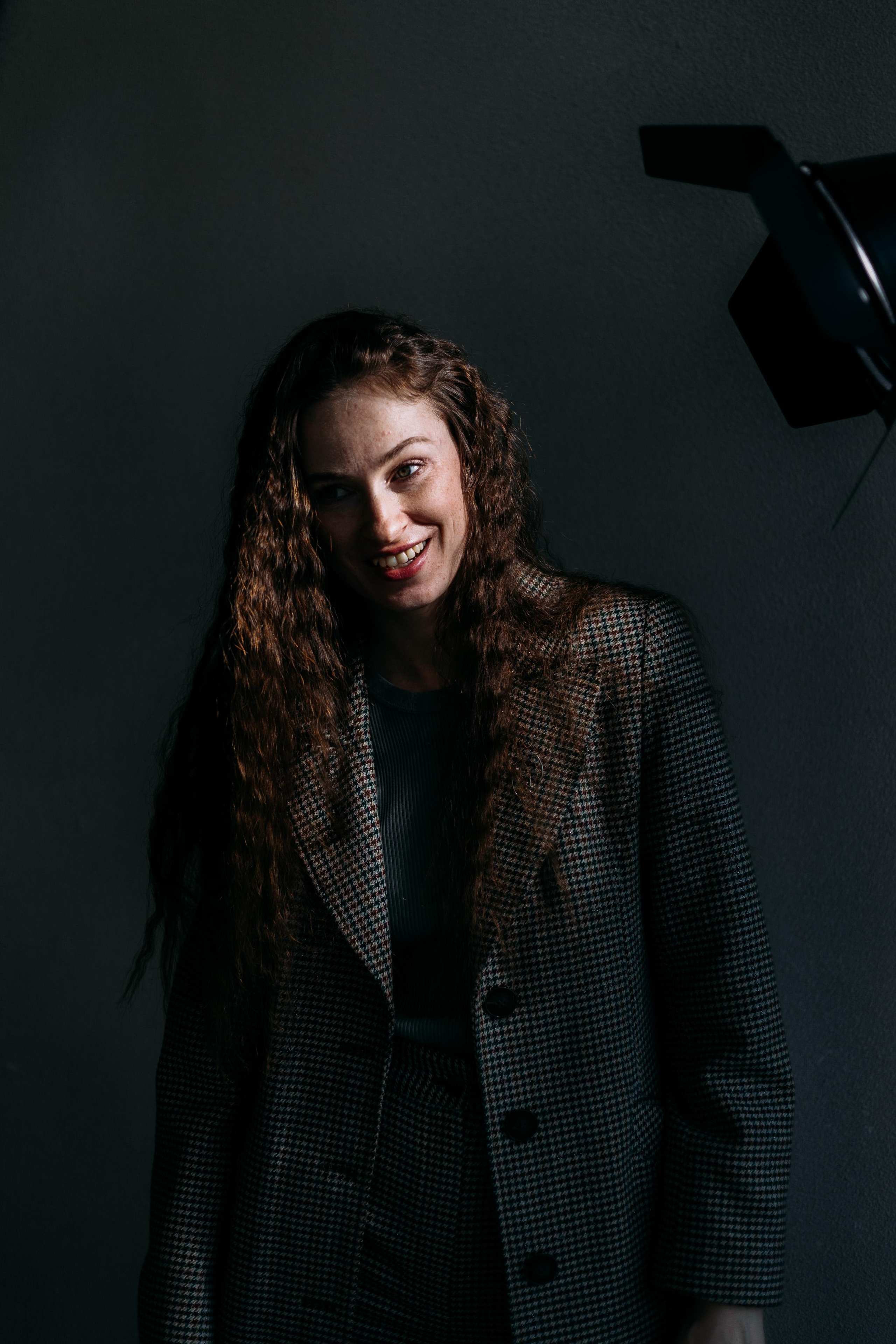 Даниэль и фонарь. Главная