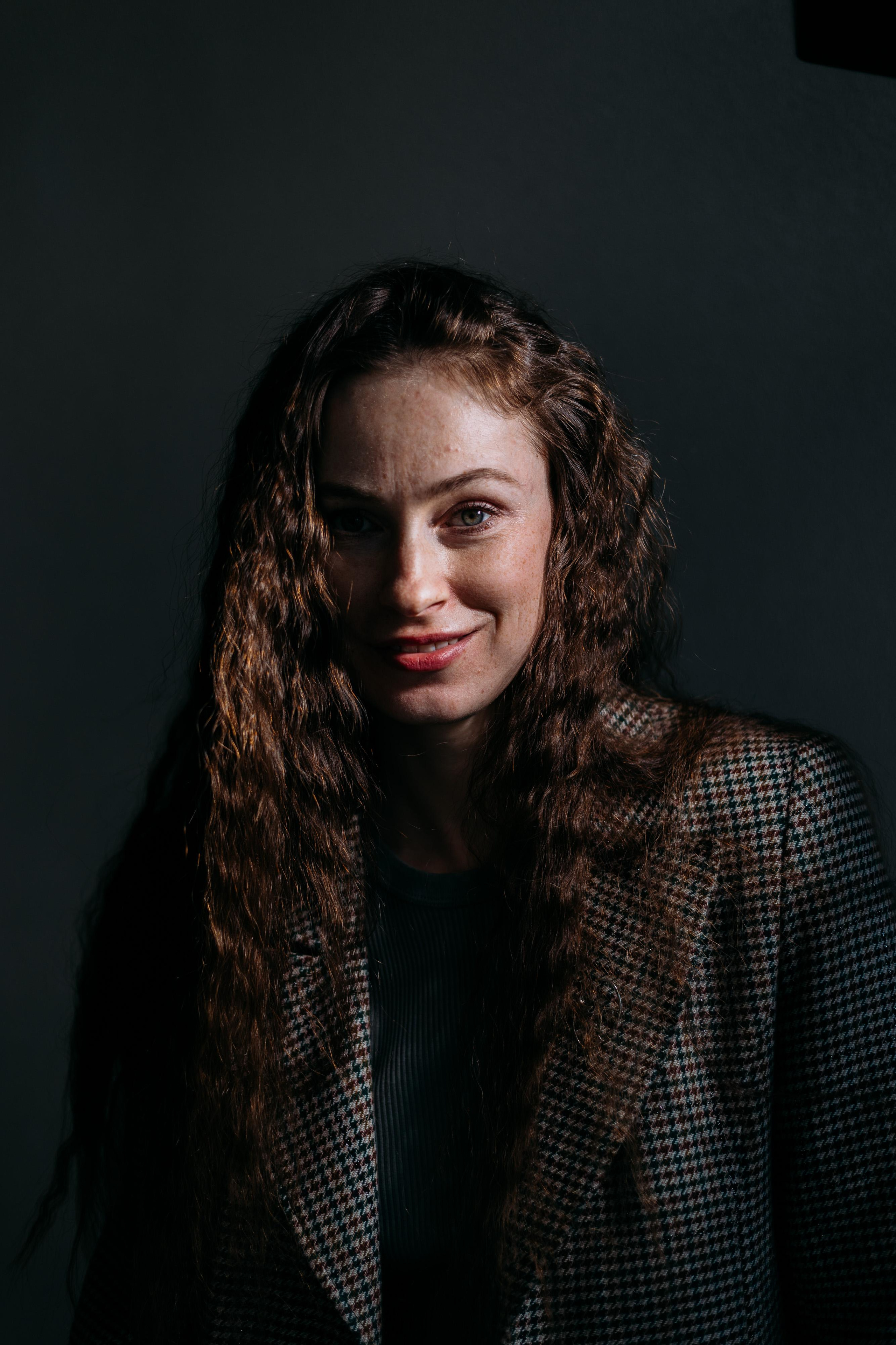 Даниэль и фонарь. Главная