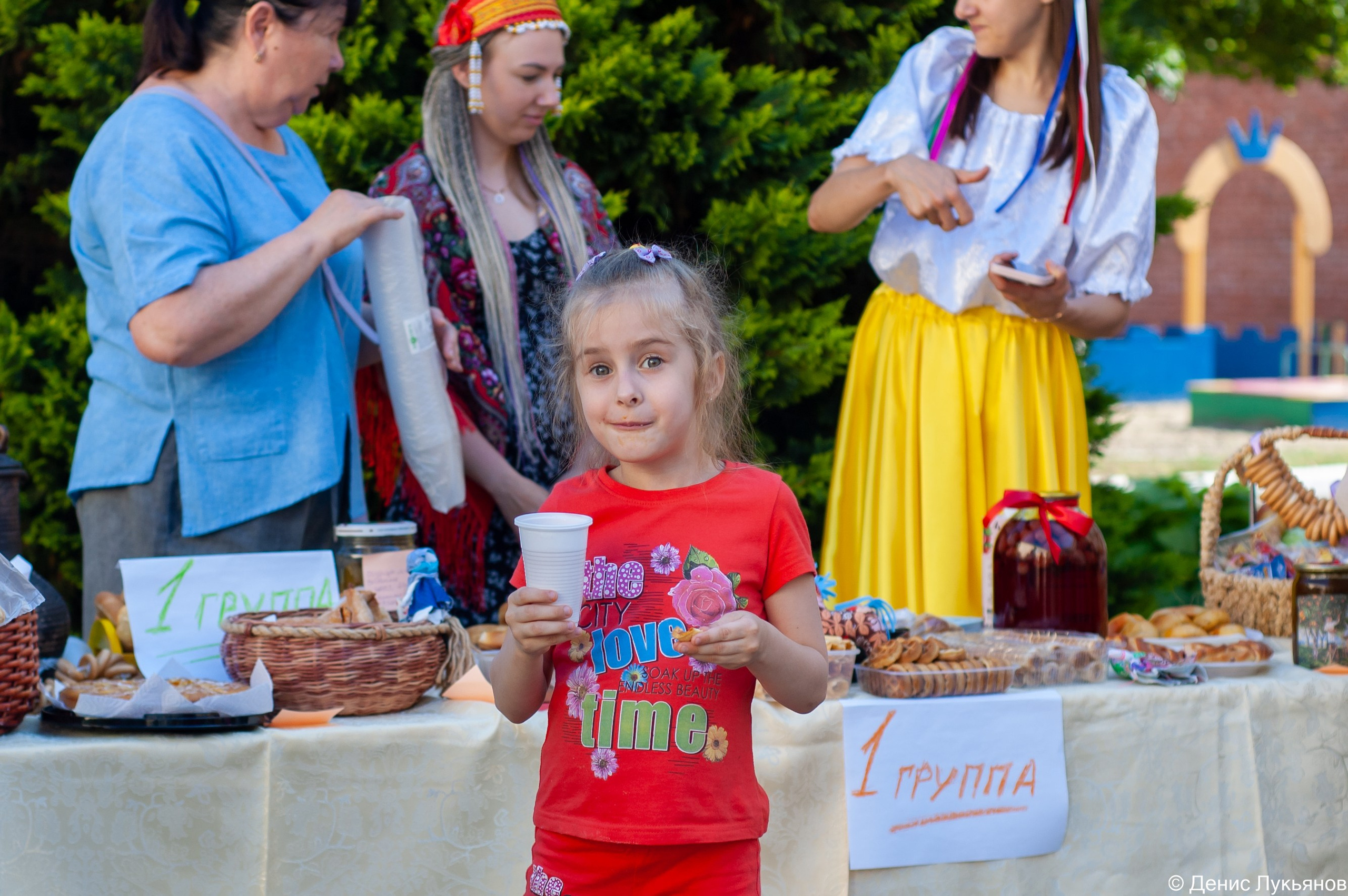 Ярмарка. Свадебный и семейный фотограф Денис Лукьянов в Краснодаре, Краснодарском крае и Республике Крым