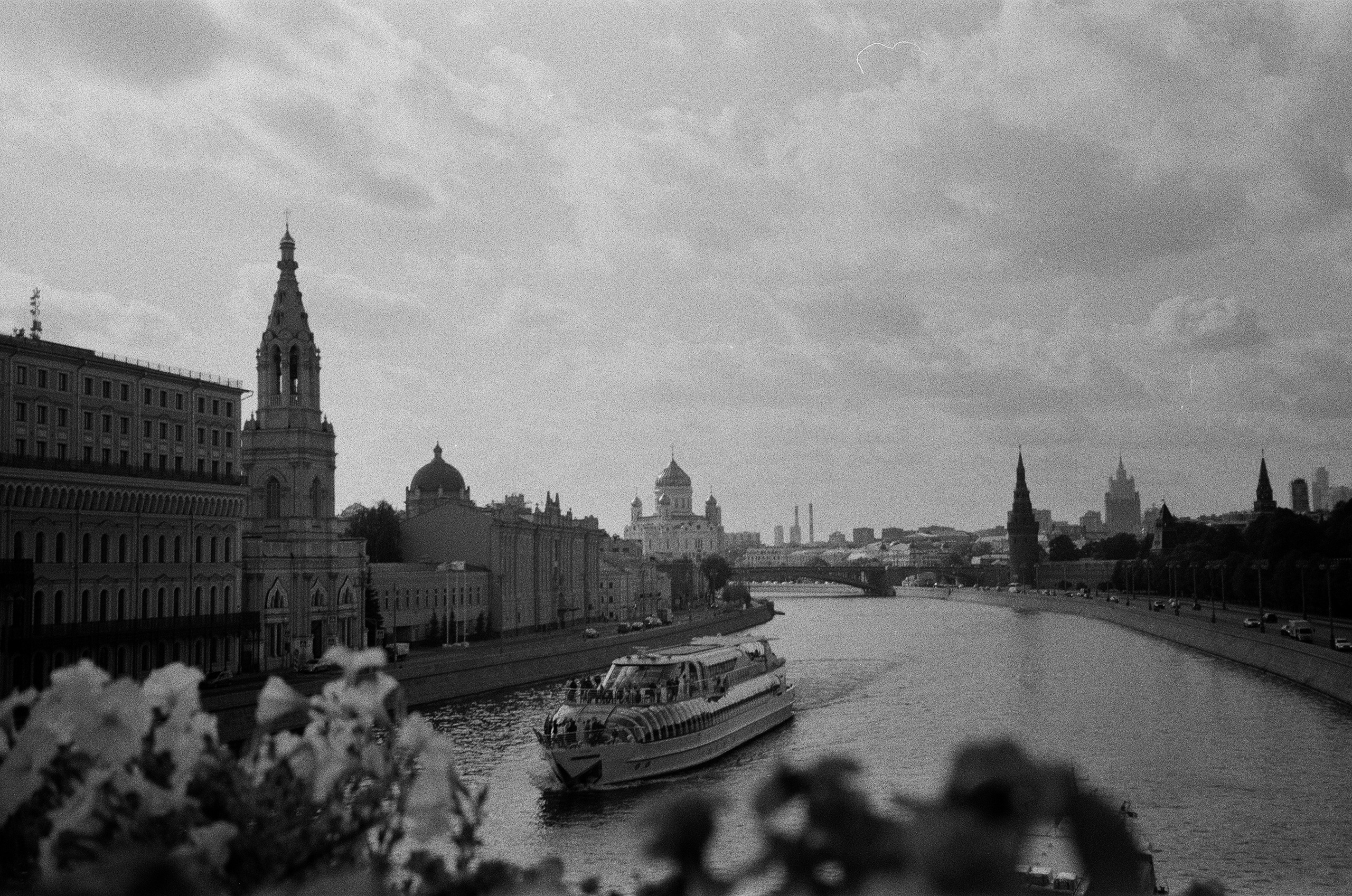 Пленочный город. Фотограф в Москве Мария Лисичкина