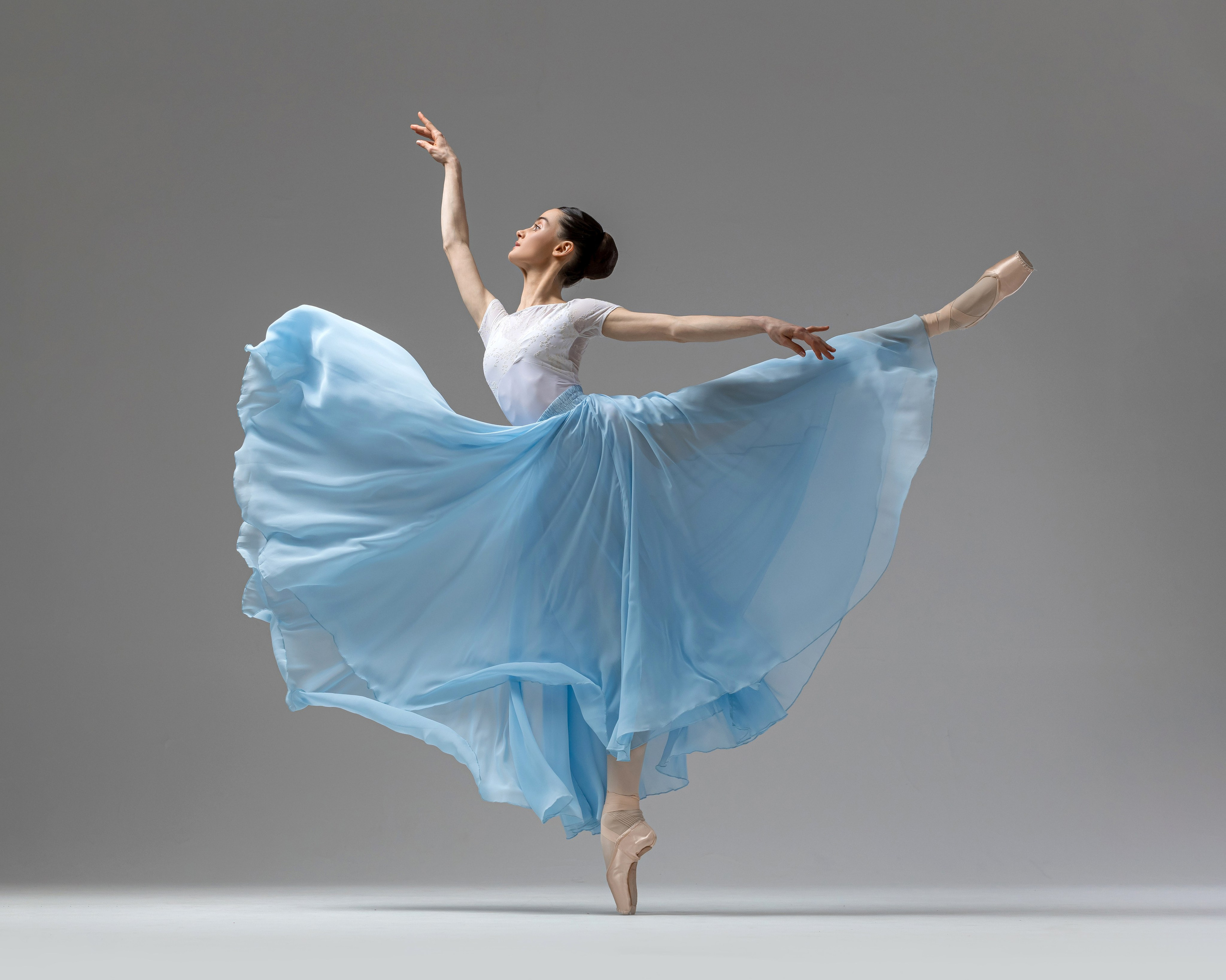 Балетная съёмка на белой циклораме и фонах. Балетный фотограф Алина Ханько — Душа Балета