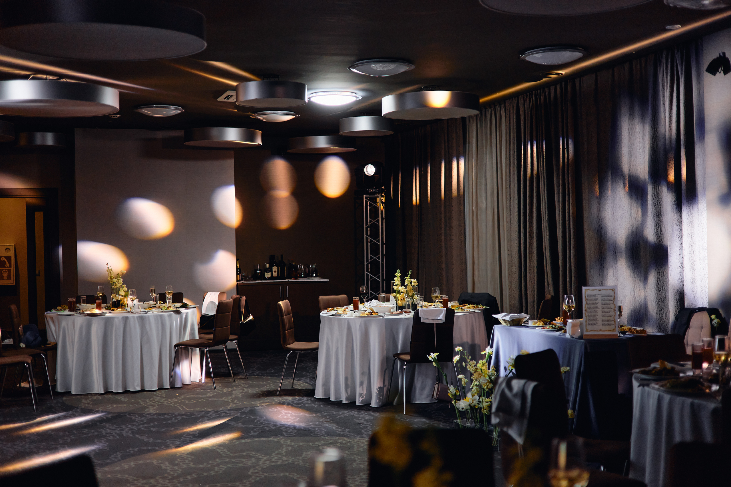 Костя и Даша. Семейный свадебный фотограф Семен Егоров