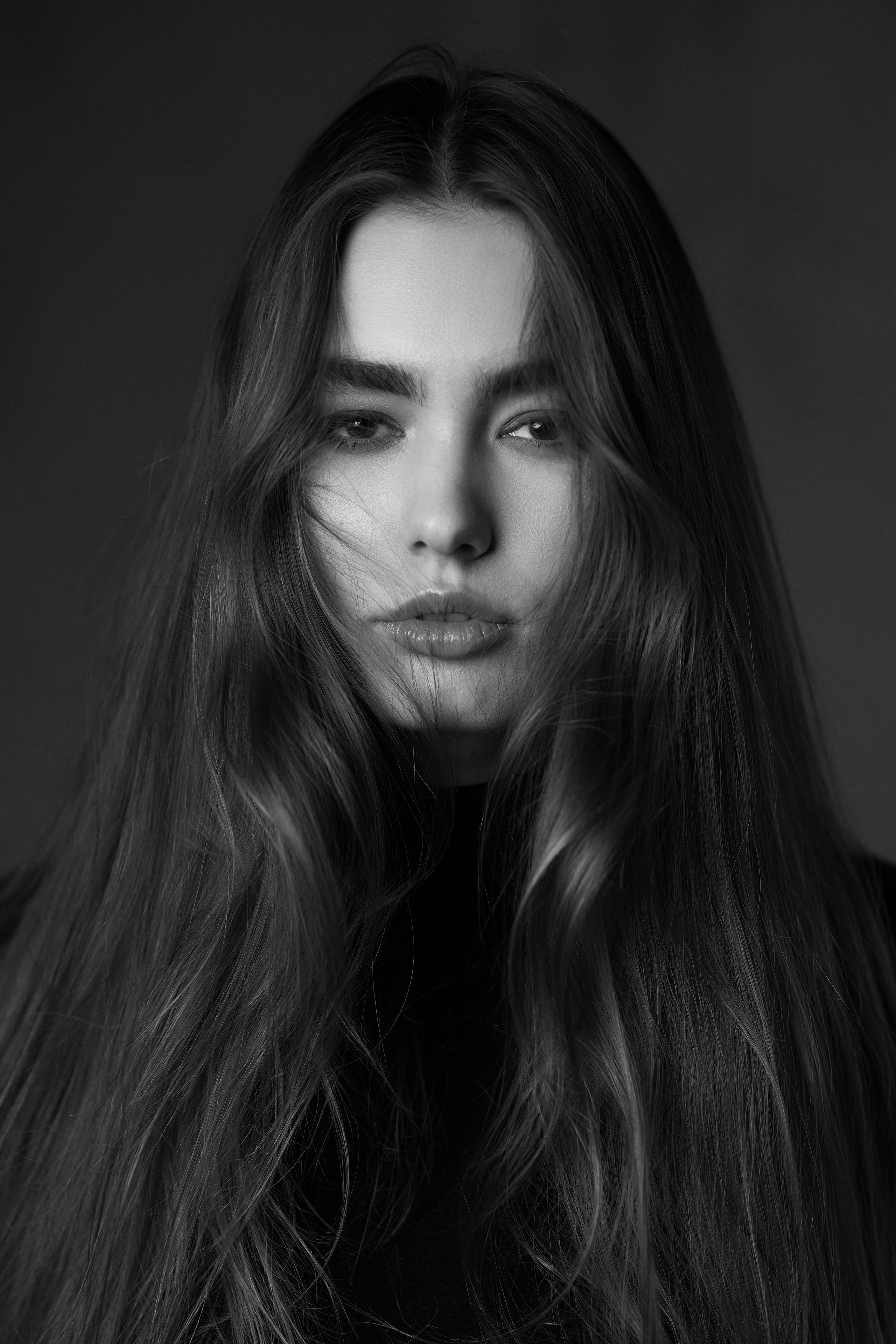 Александра Плетнёва — международная модель (Fendi, L'Officiel, Kuraje, Sea Level Australia, Antonio Gual). портрет в студии. Фотограф Дмитрий Цветков. СПб