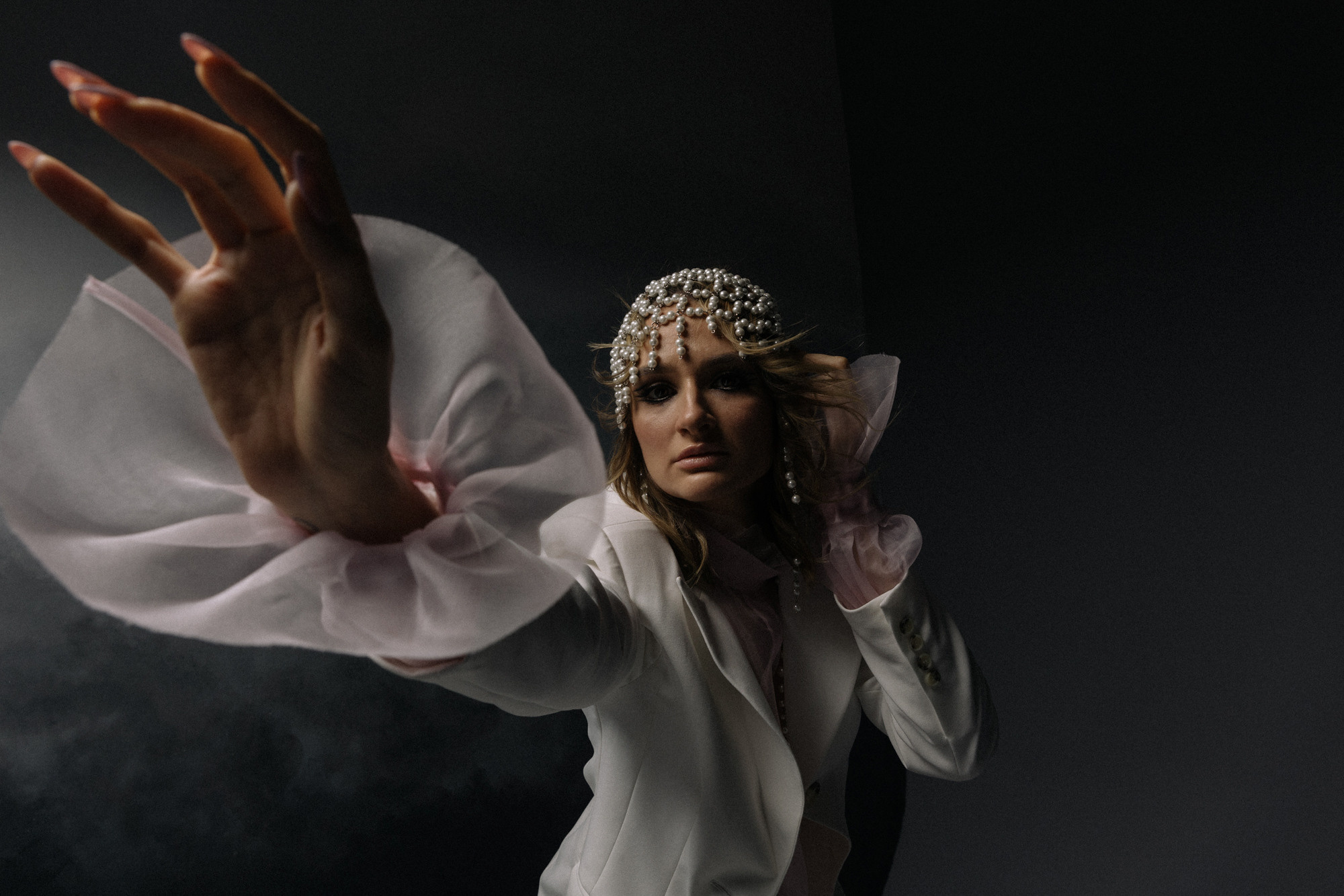 Портретная фотосессия в студии и стритфотография