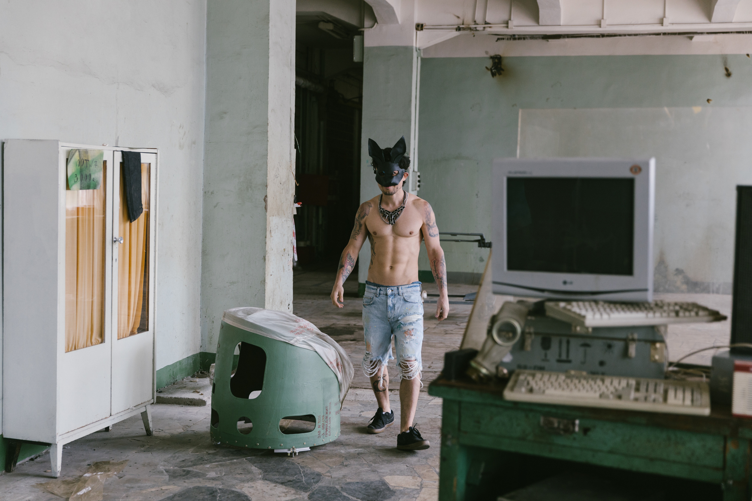 Портретная фотосессия в студии и стритфотография