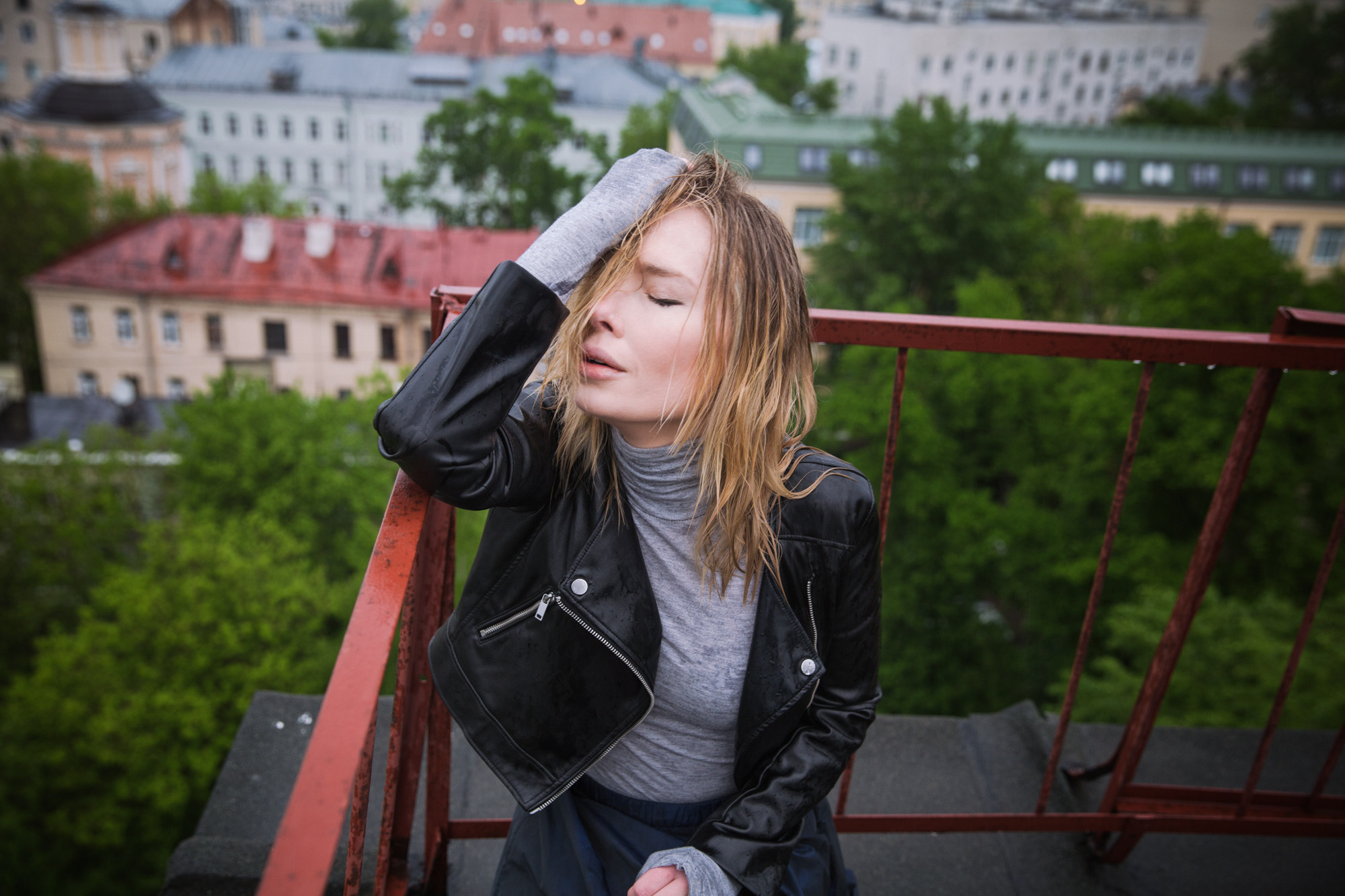 Портретная фотосессия в студии и стритфотография