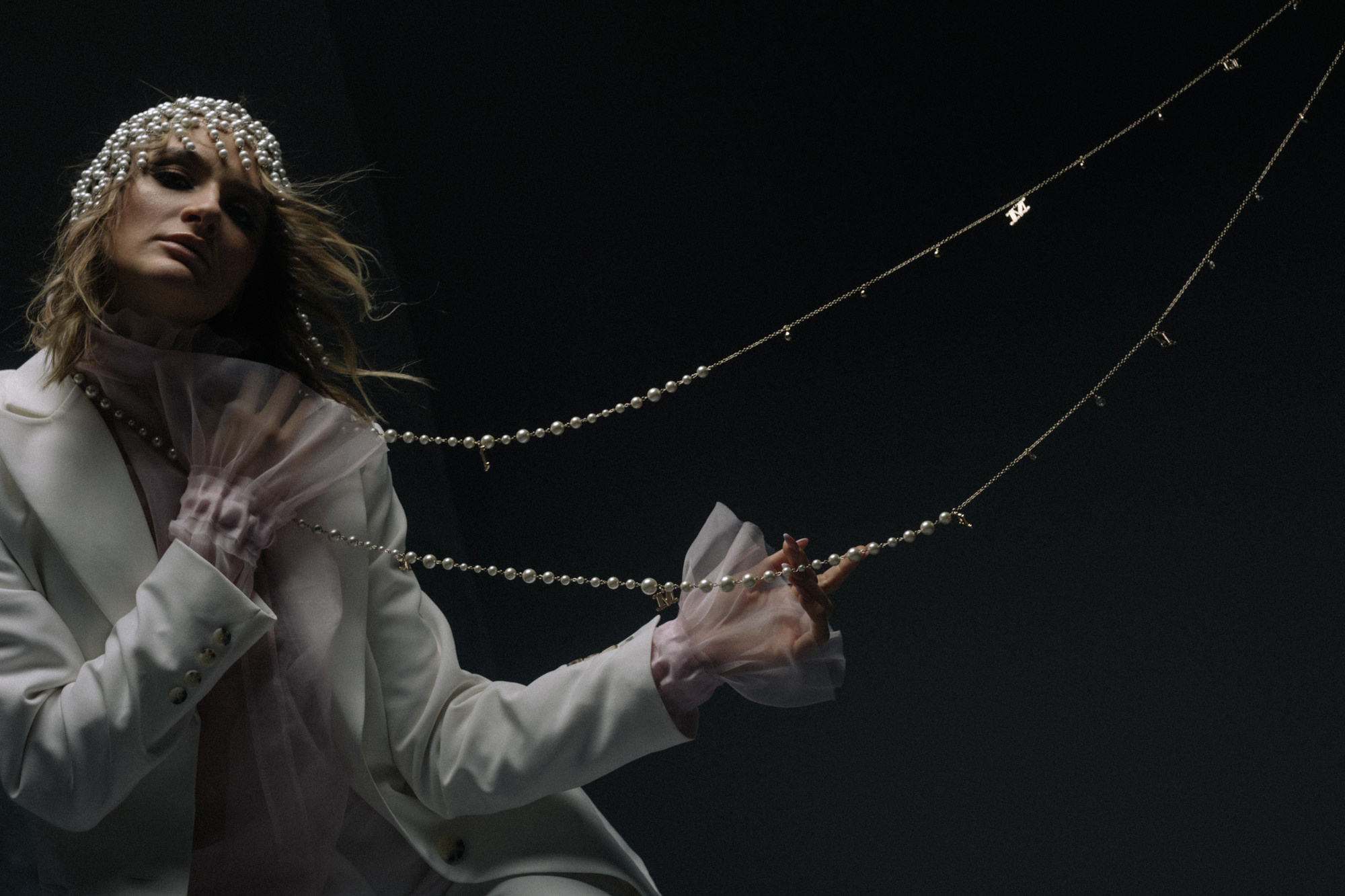 Портретная фотосессия в студии и стритфотография