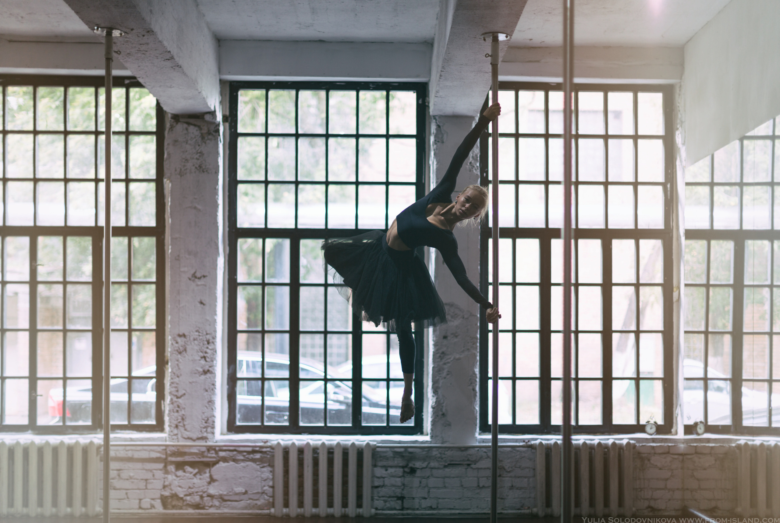 Портретная фотосессия в студии и стритфотография