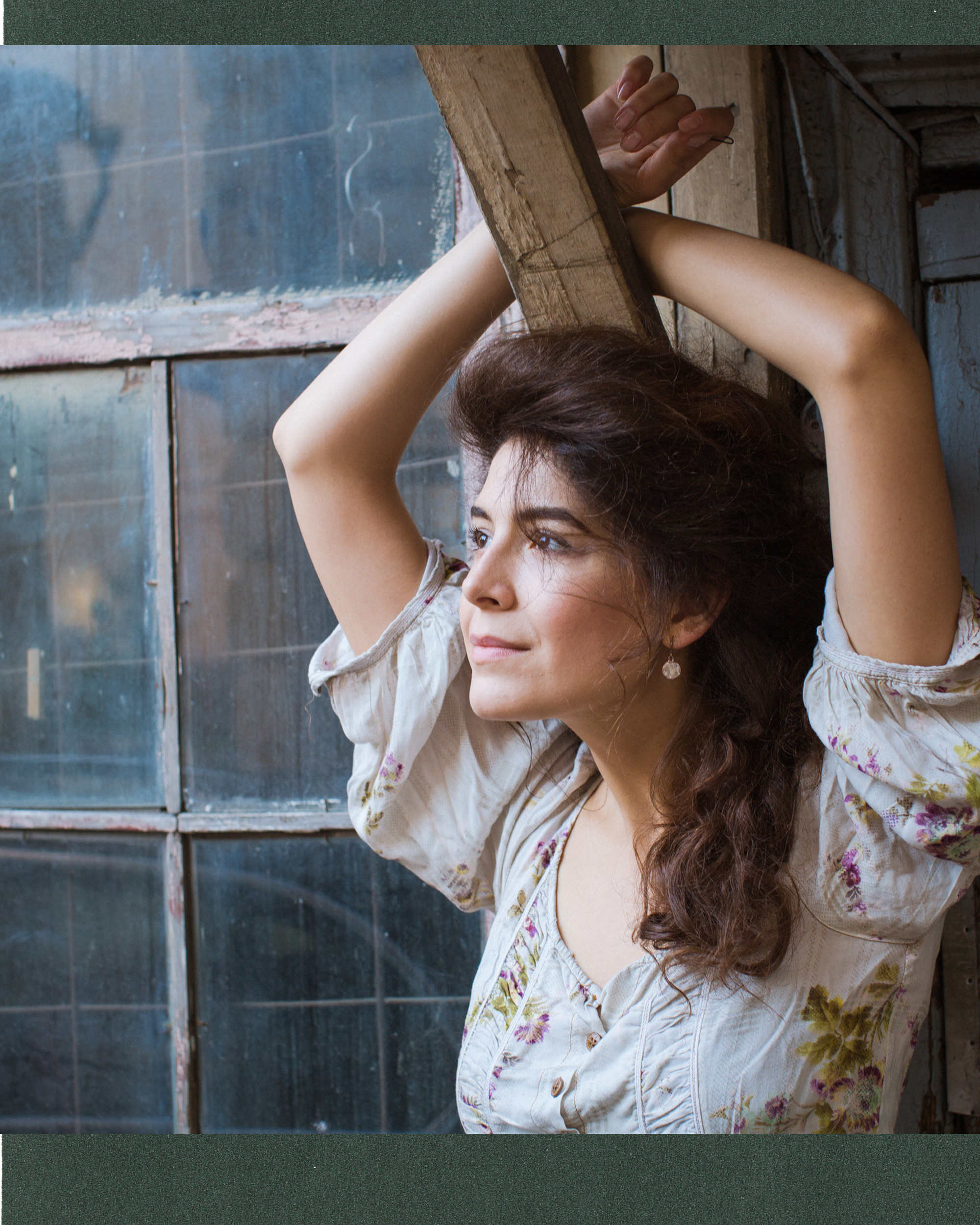 Портретная фотосессия в студии и стритфотография