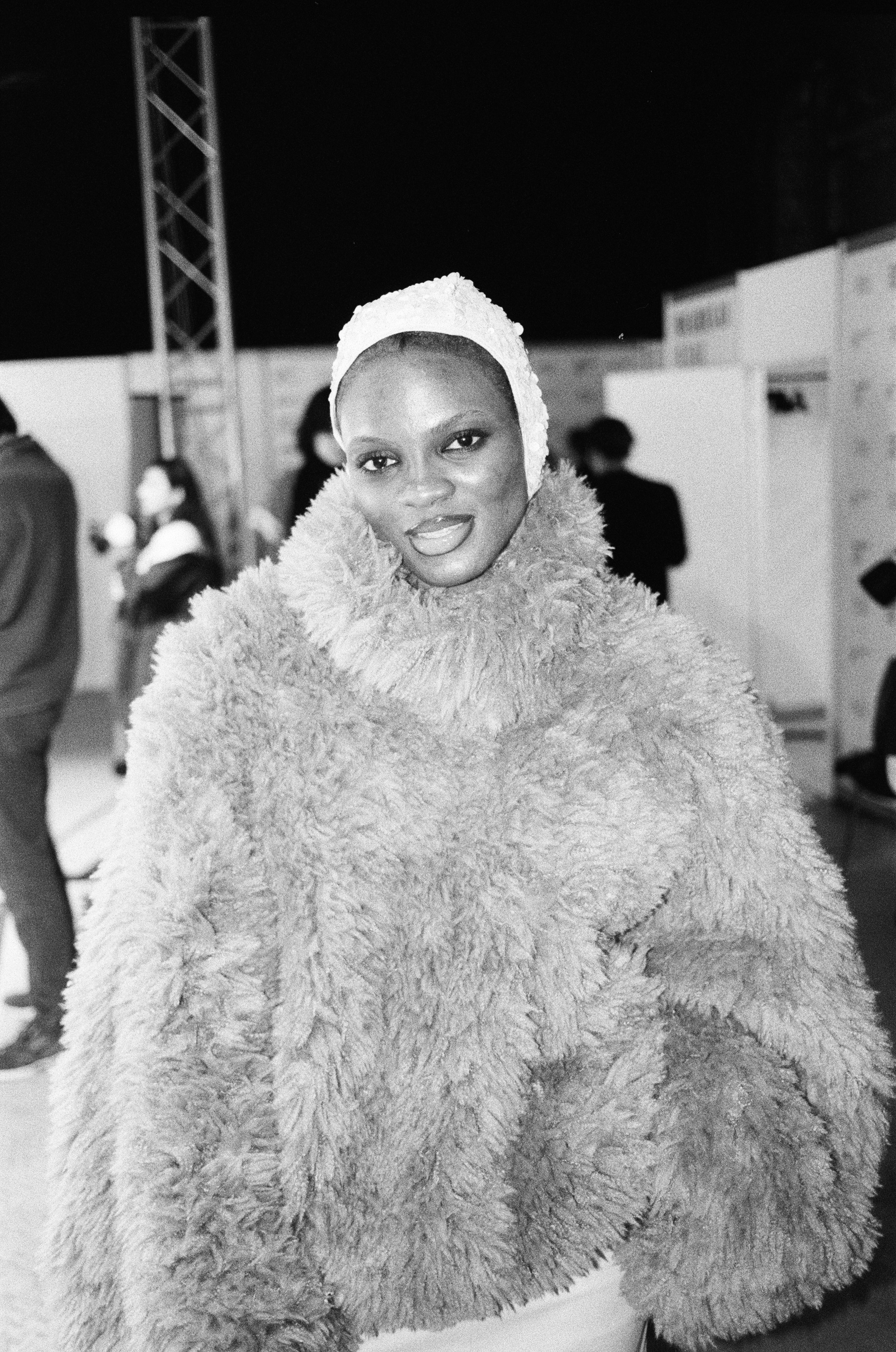 День 2. Плёночный фотограф Москва, Саша Звук