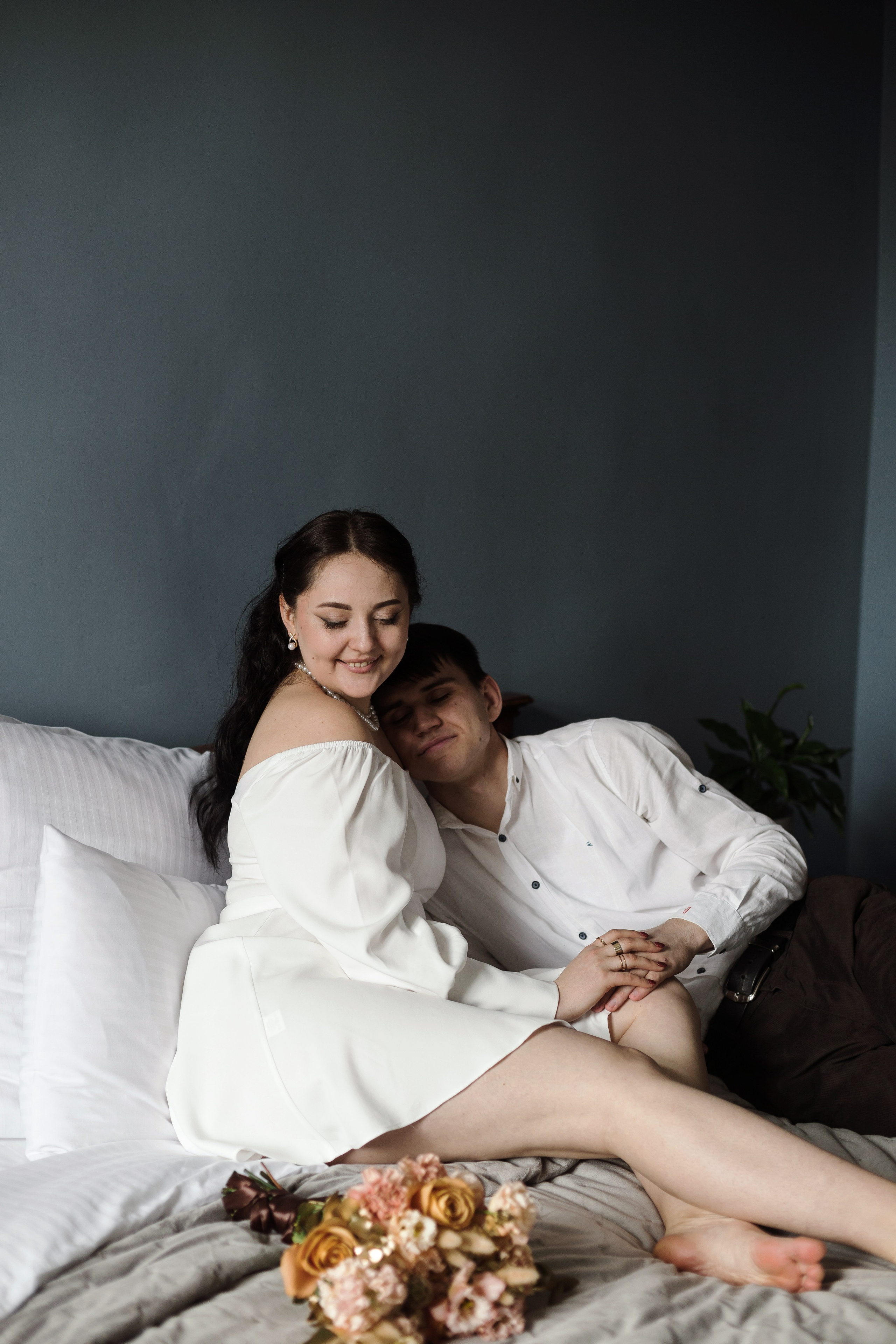 VK: Md: @lady_bulgakova Mua: @trofilyeva Org: @divine_photoproject Decor: @portfoliobrand