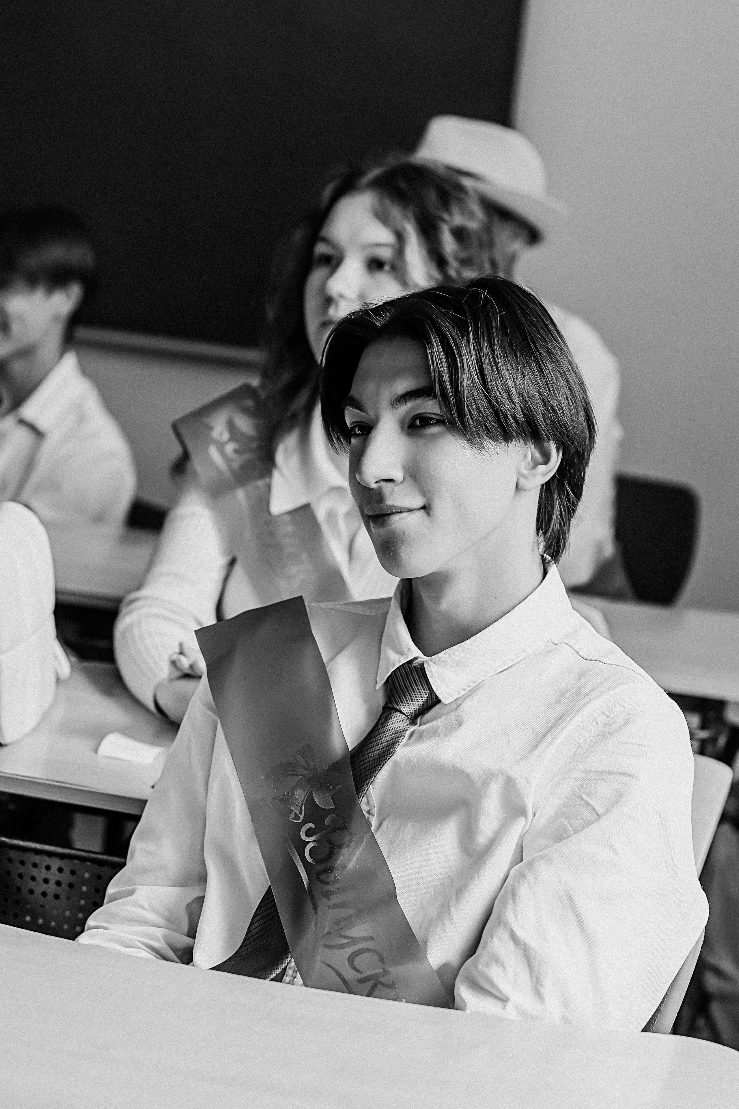 Последний звонок. Семейный фотограф Тюмень, фотограф на роды Салмина Мария