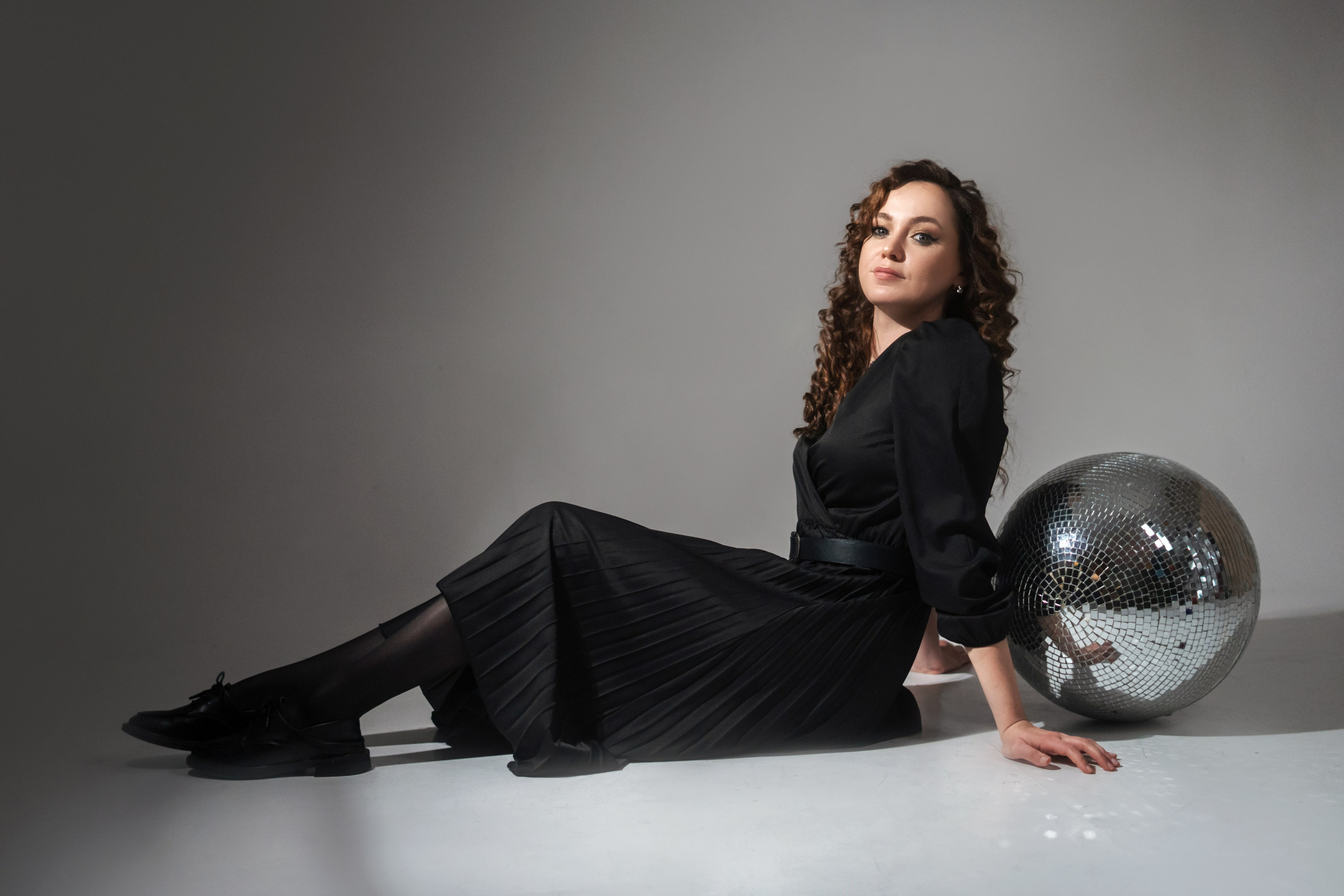 Новогодняя съёмка в студии. Подруги. Мила Посвит Фотограф новорожденных в Тобольске