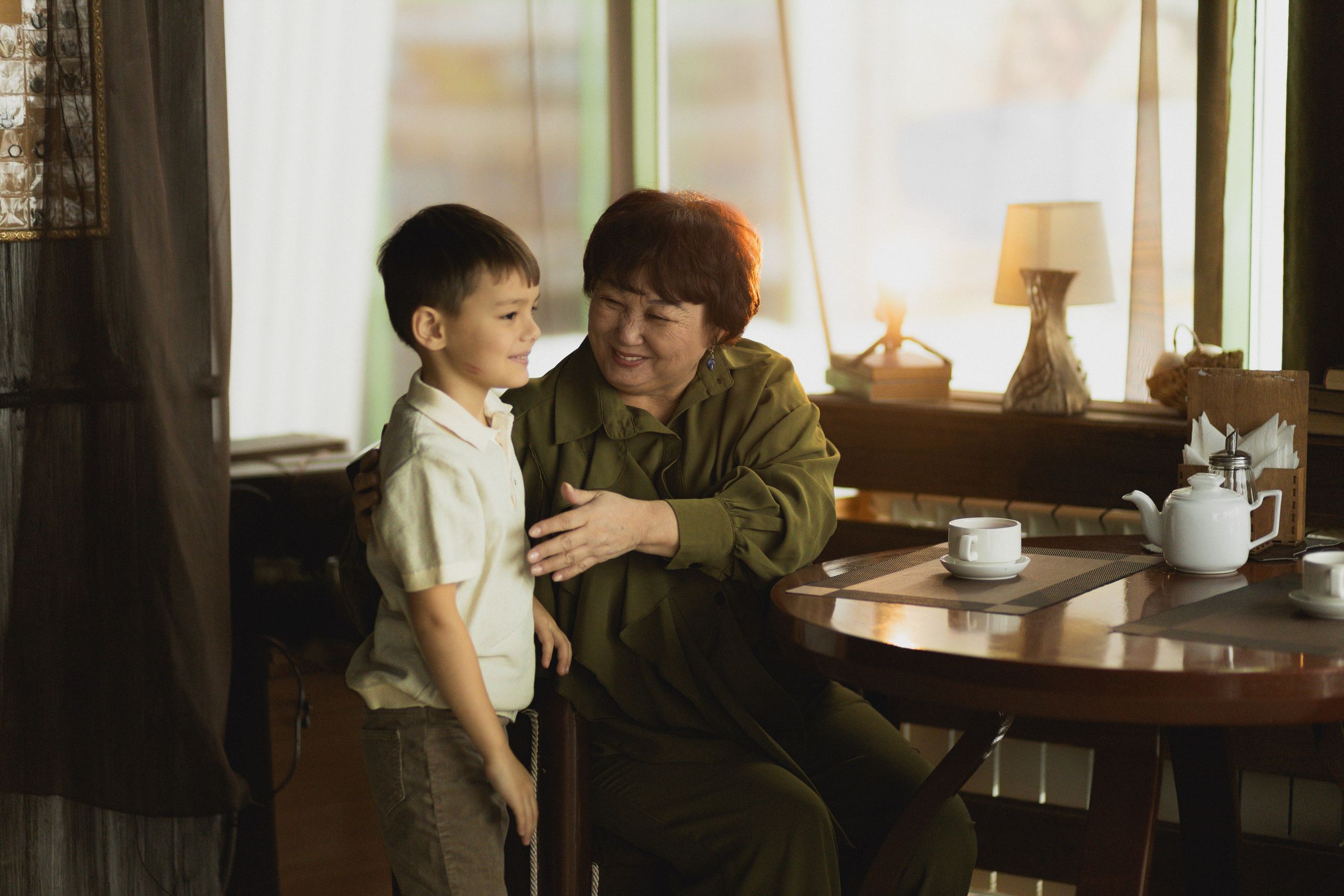 Бабушка и внук. Семейный и свадебный фотограф Лилия Матонина | Ангарск, Иркутск, Усолье-Сибирское, Байкал (Листвянка, Ольхон), Иркутская область