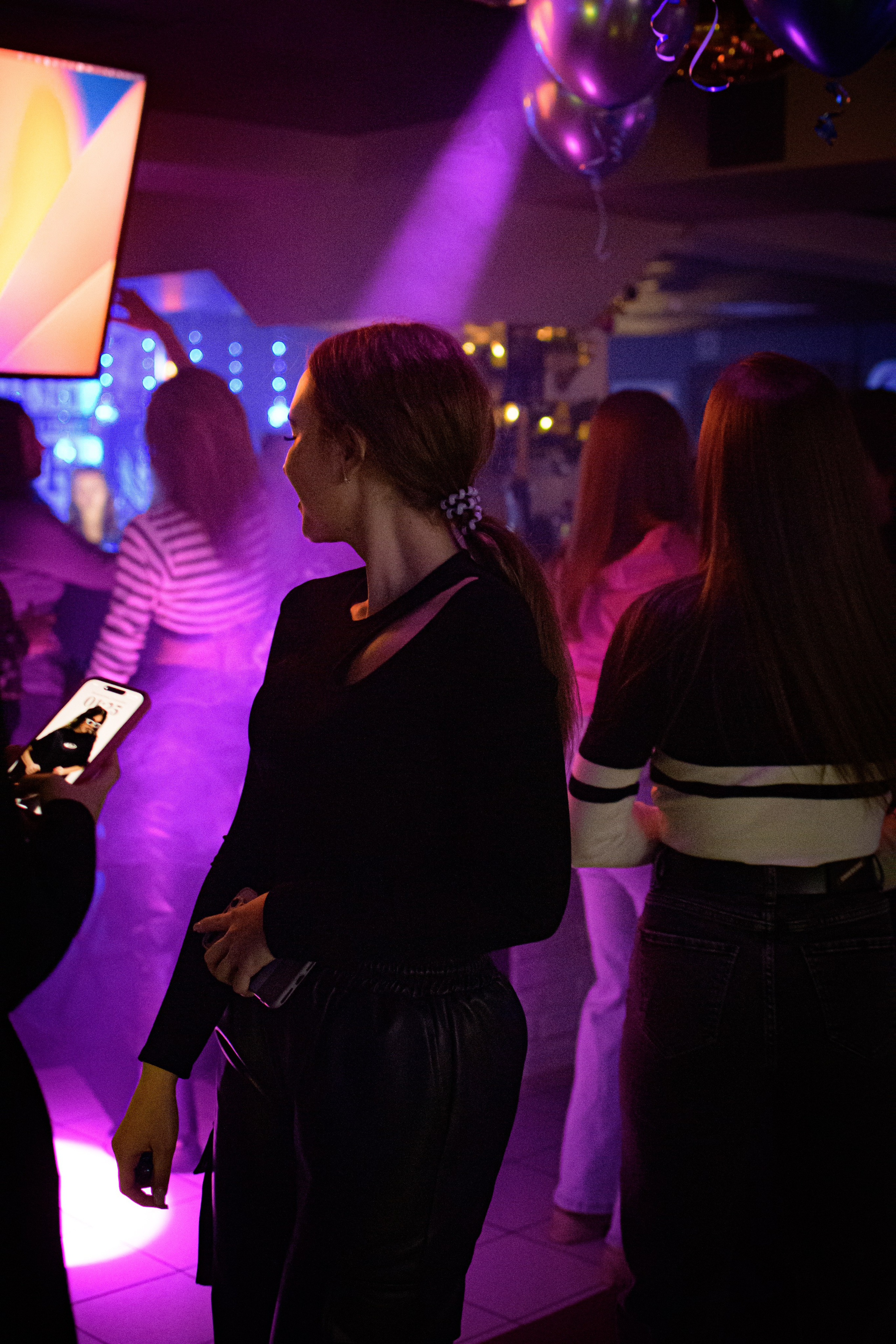 HOLLYWOOD / 6 YEARS. Photokarish