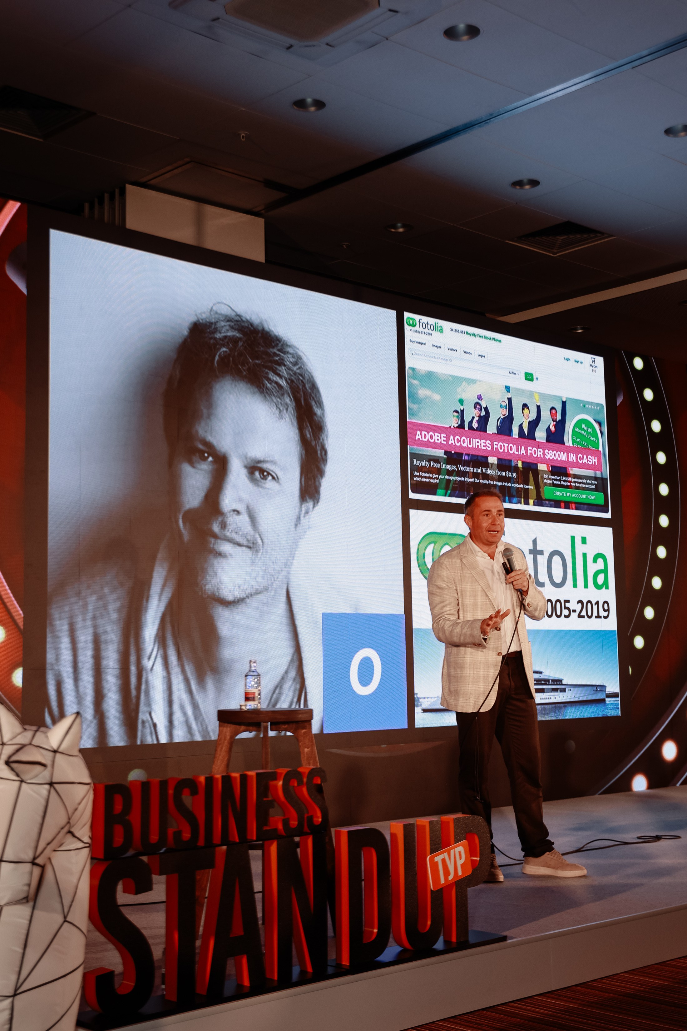 BUSNESS STANDUP с Оскаром Хартманном. Фотограф Юлия Мальцева