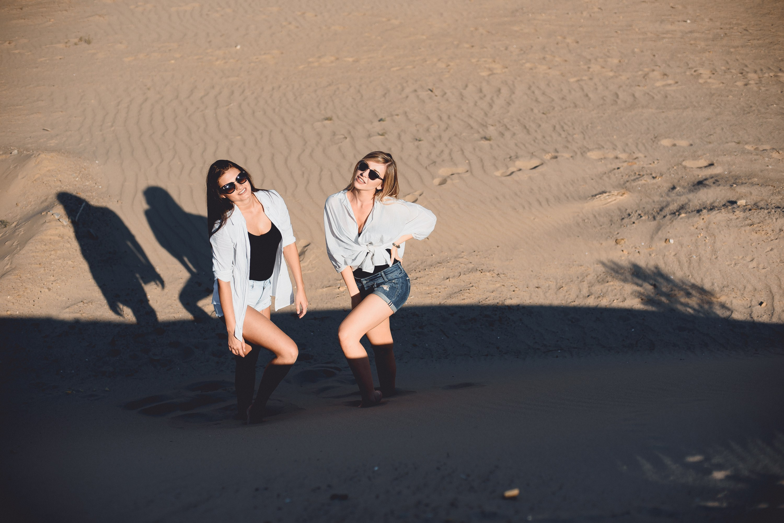 Саша и Вика. Главная