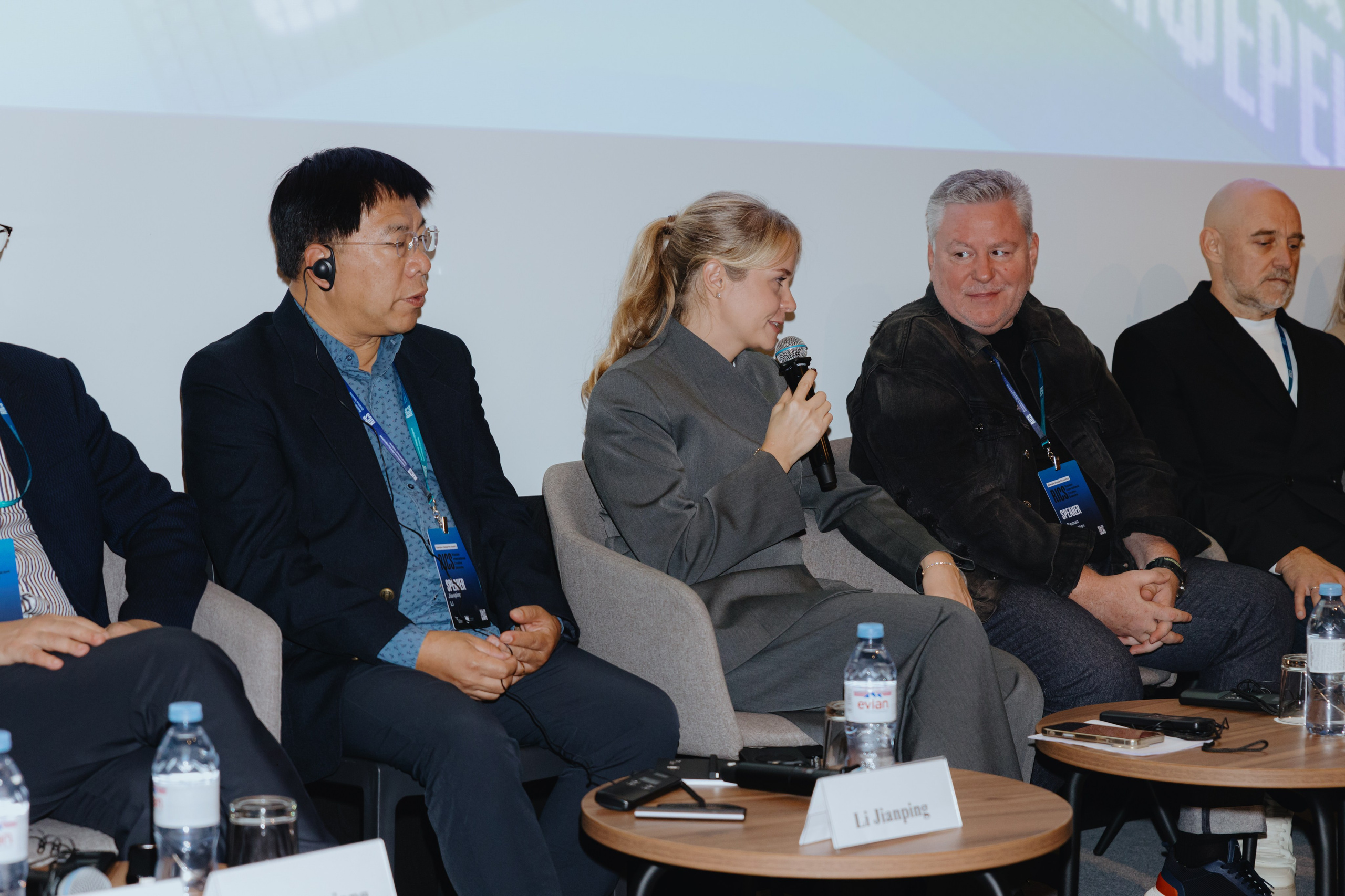 Международная конференция по креативной экономике 2025. Фотограф в Москве и Санкт-Петербурге Дарина