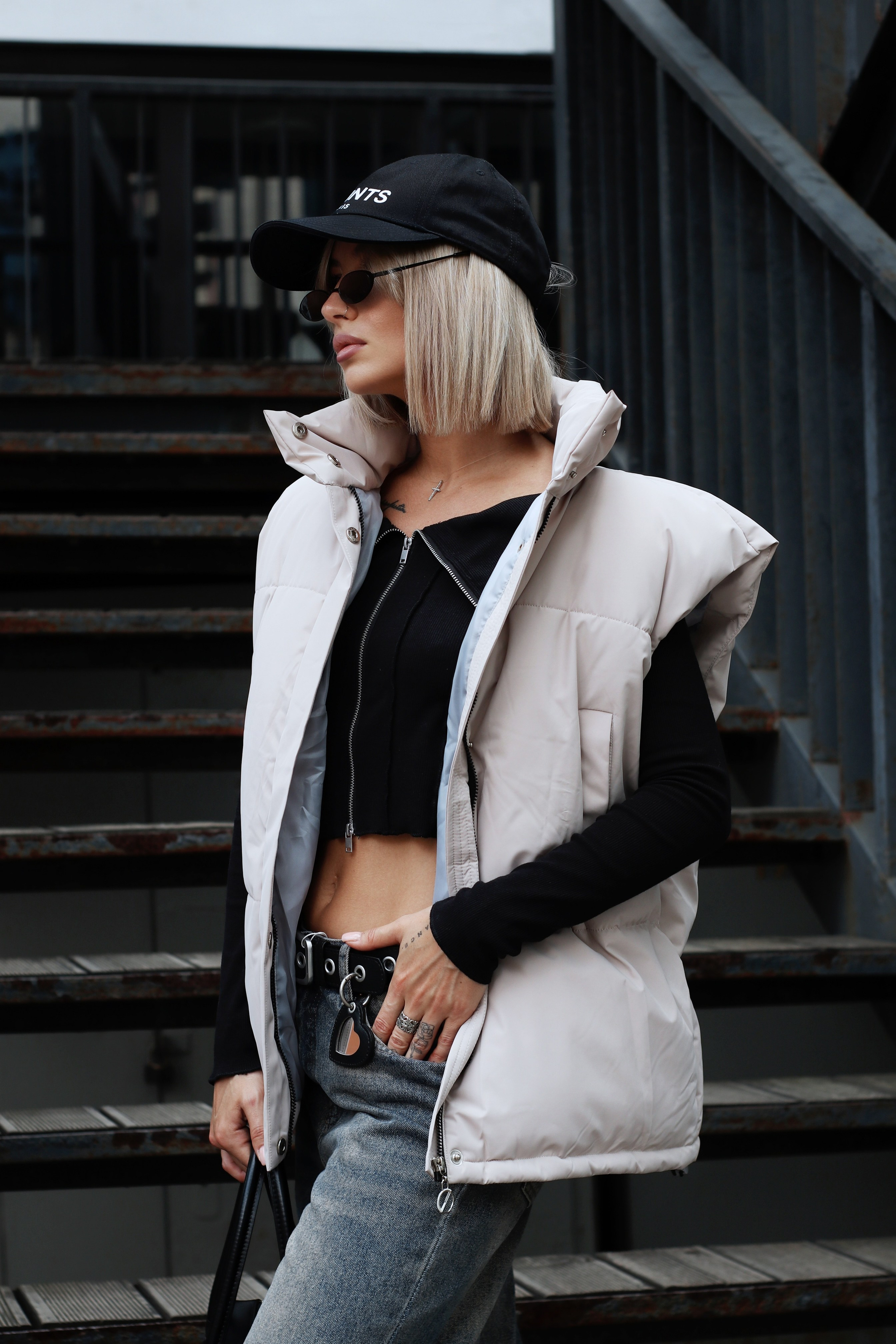 LESS IS MORE. Glow Models